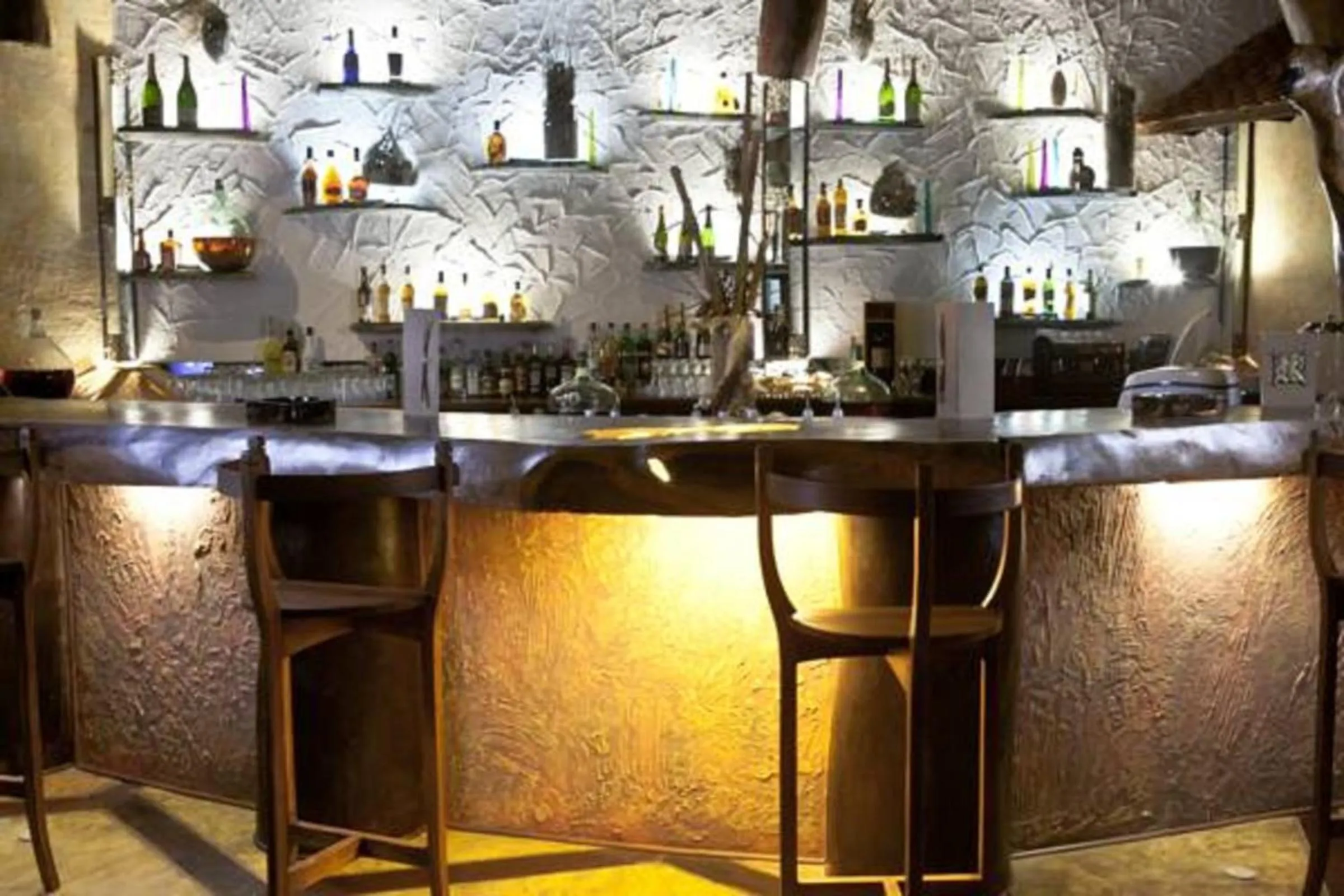 Lounge or bar in Ravintsara Wellness Hotel