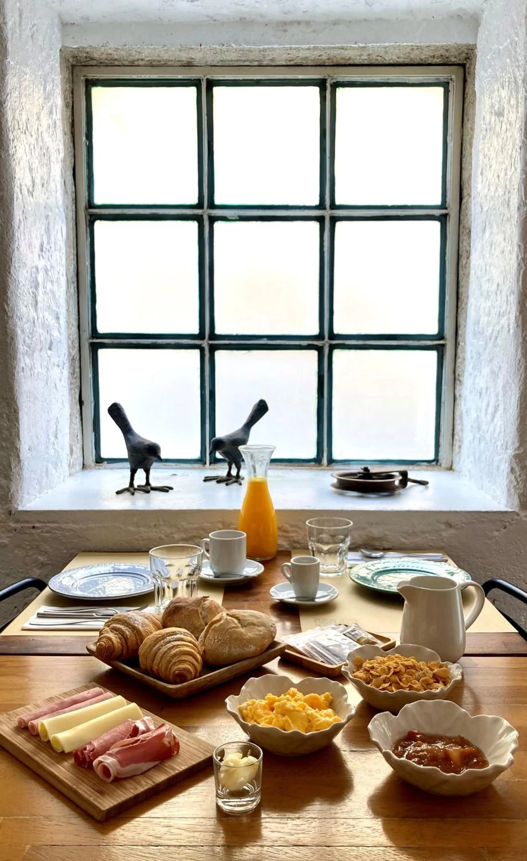 Breakfast in Santa Bica Eat Drink & Sleep