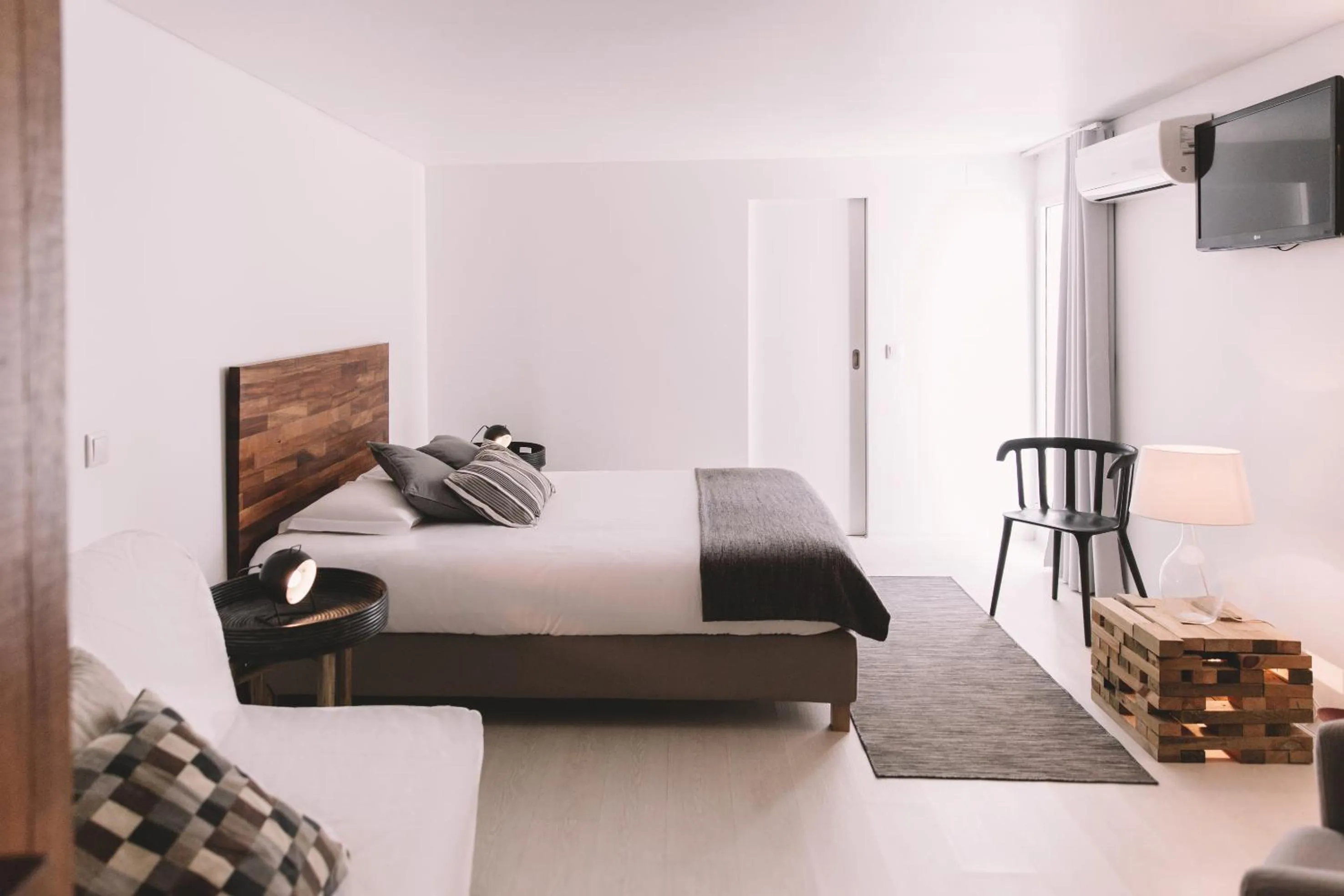 Bedroom, Bed in Santa Bica Eat Drink & Sleep