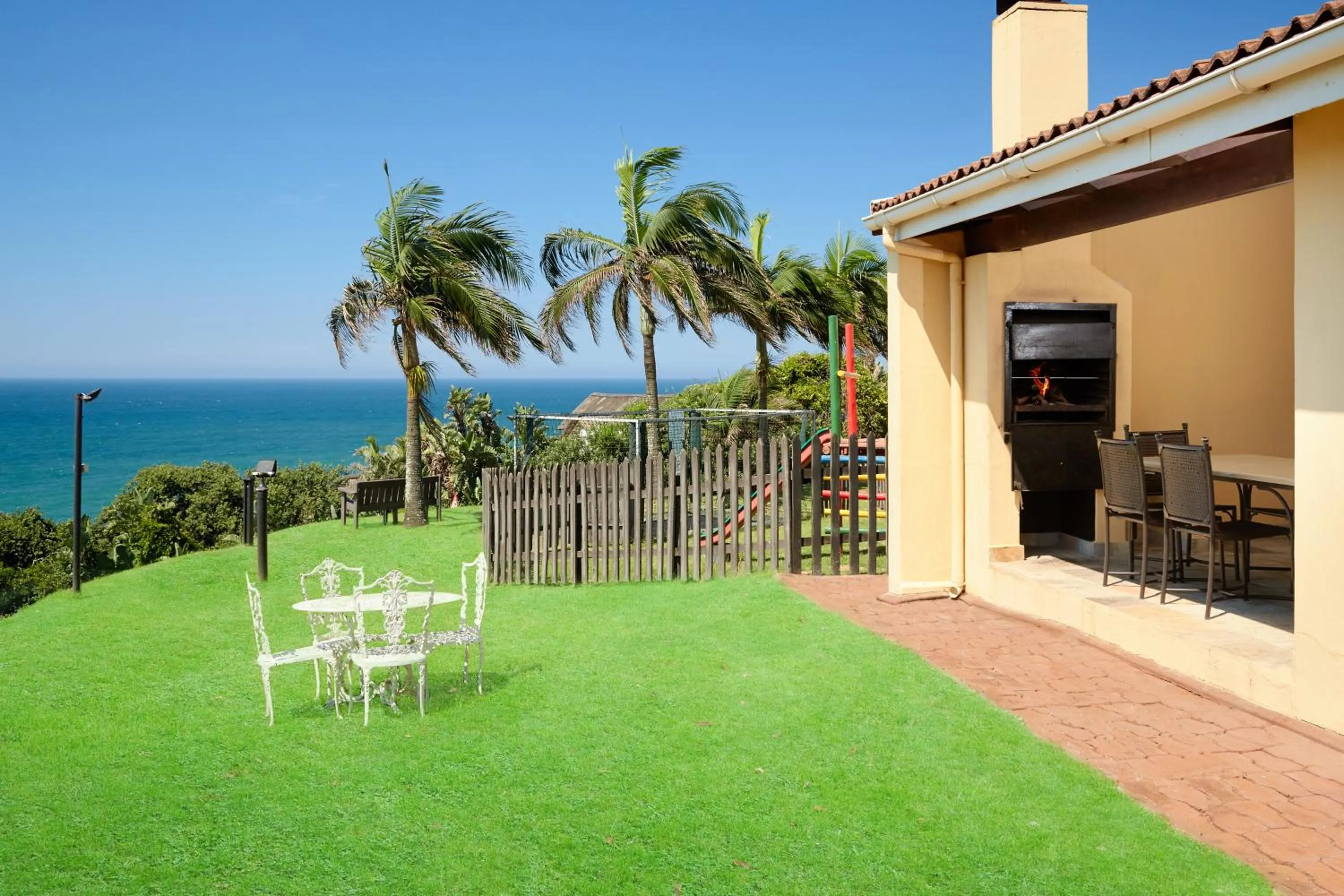 Balcony/Terrace in First Group Chaka's Rock Chalets