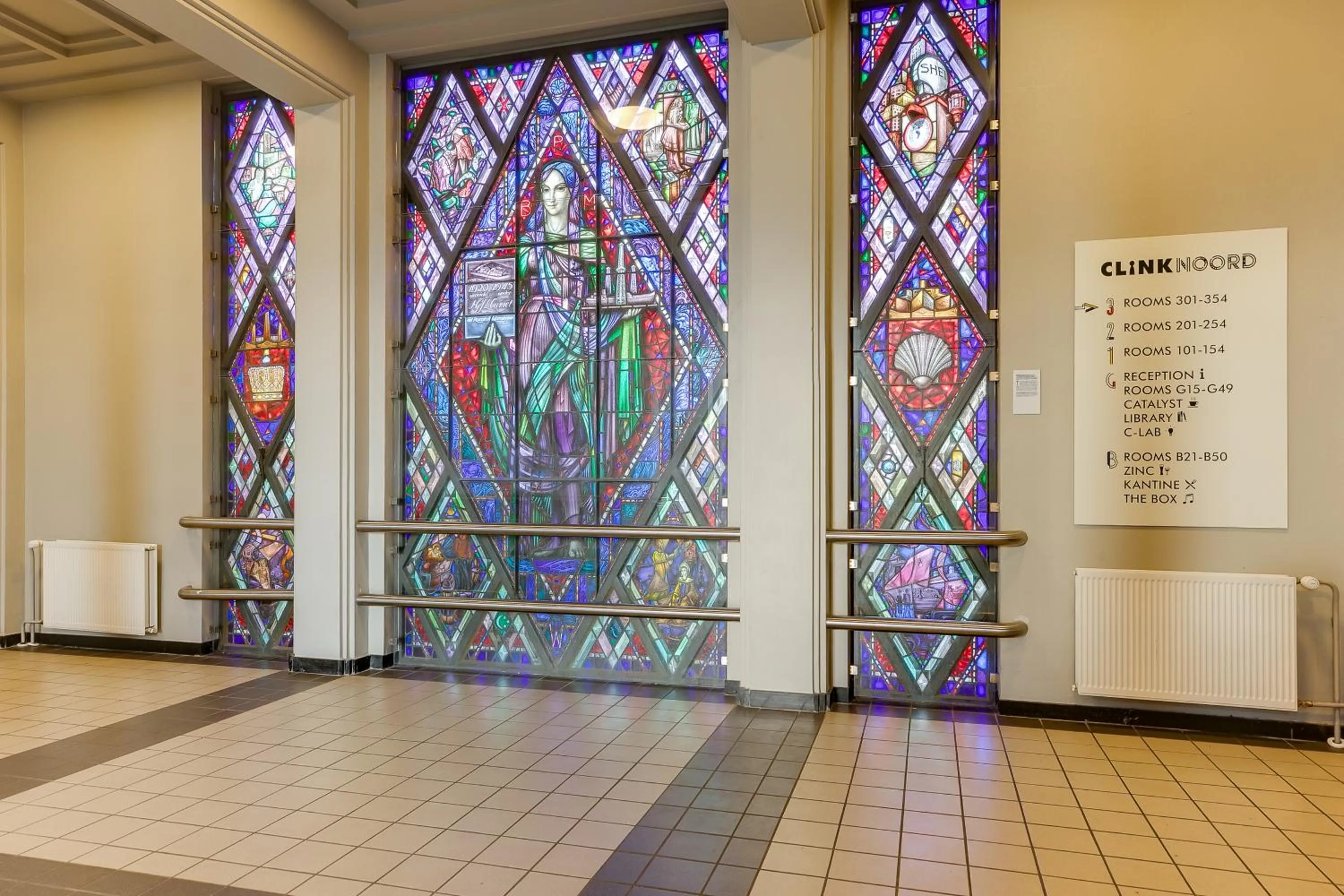 Decorative detail in ClinkNOORD Hostel