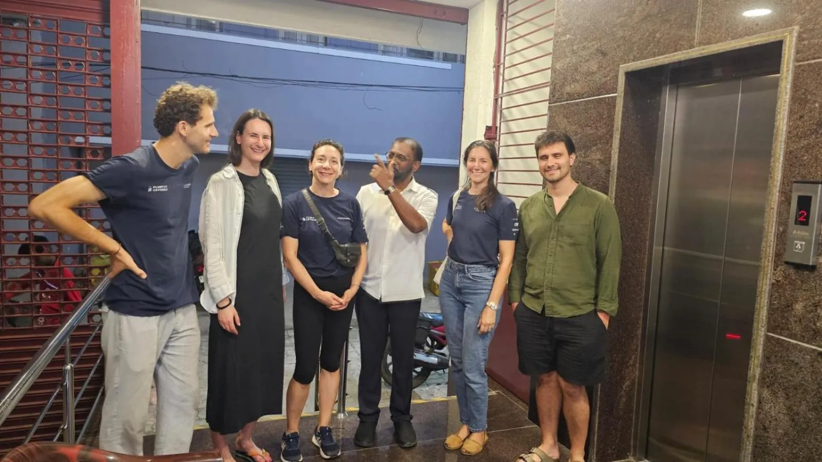 Metroresidency com - Behind LIC