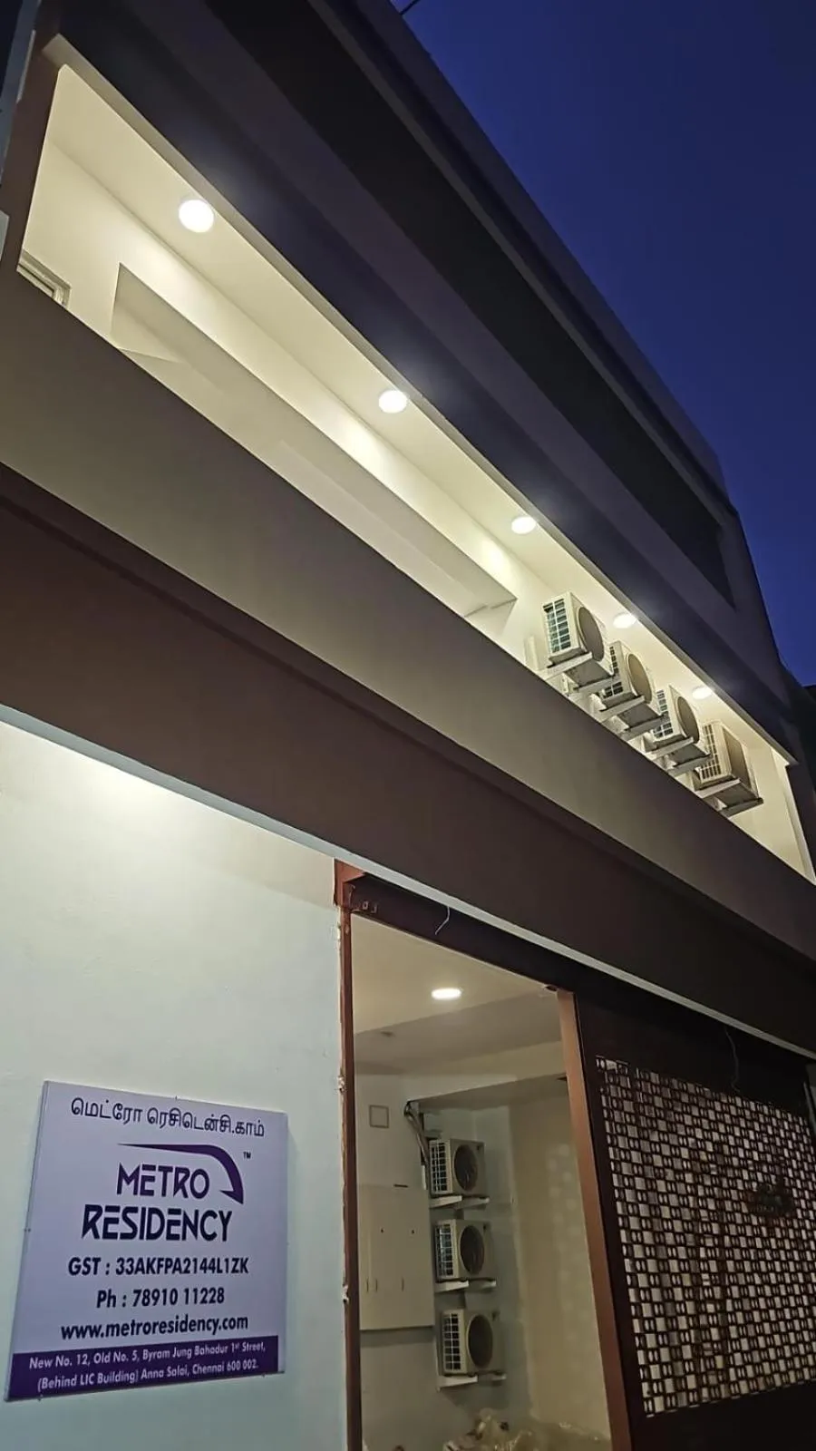 Property logo or sign in Metroresidency com - Behind LIC