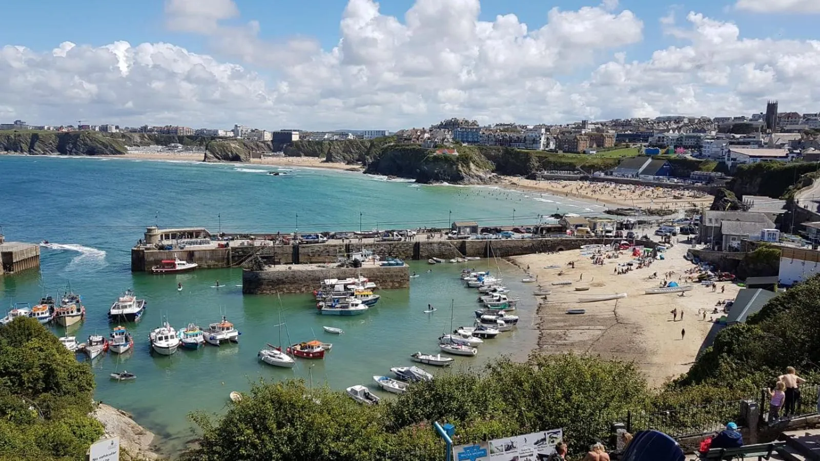 Day in OYO Minerva Guesthouse