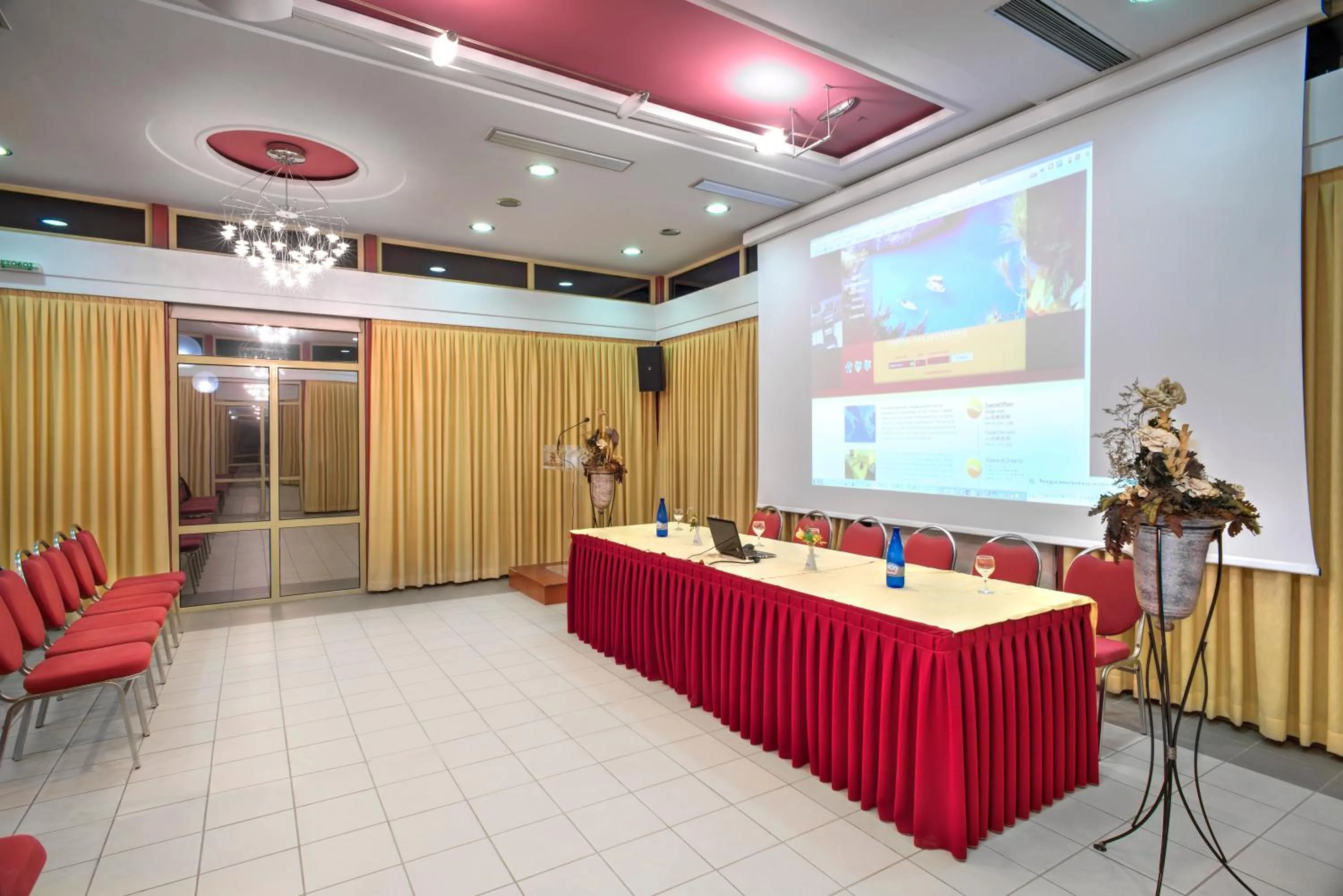 Banquet/Function facilities in Angelika Pallas Hotel