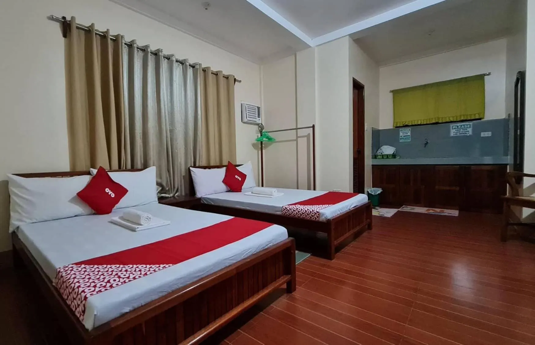 air conditioner, Bed in Roccksar Pension House