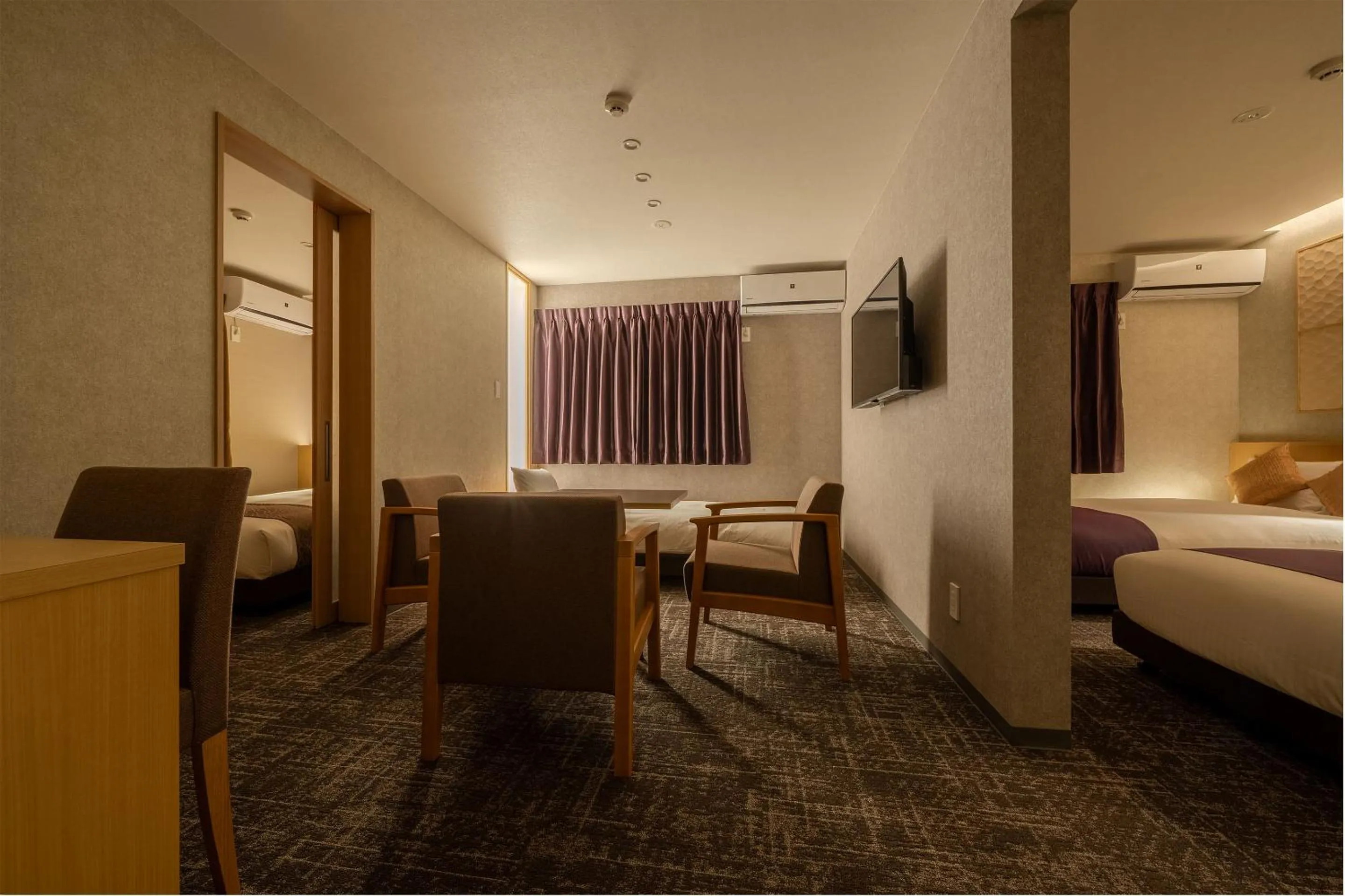 Living room, Bed in RESI STAY Kuon