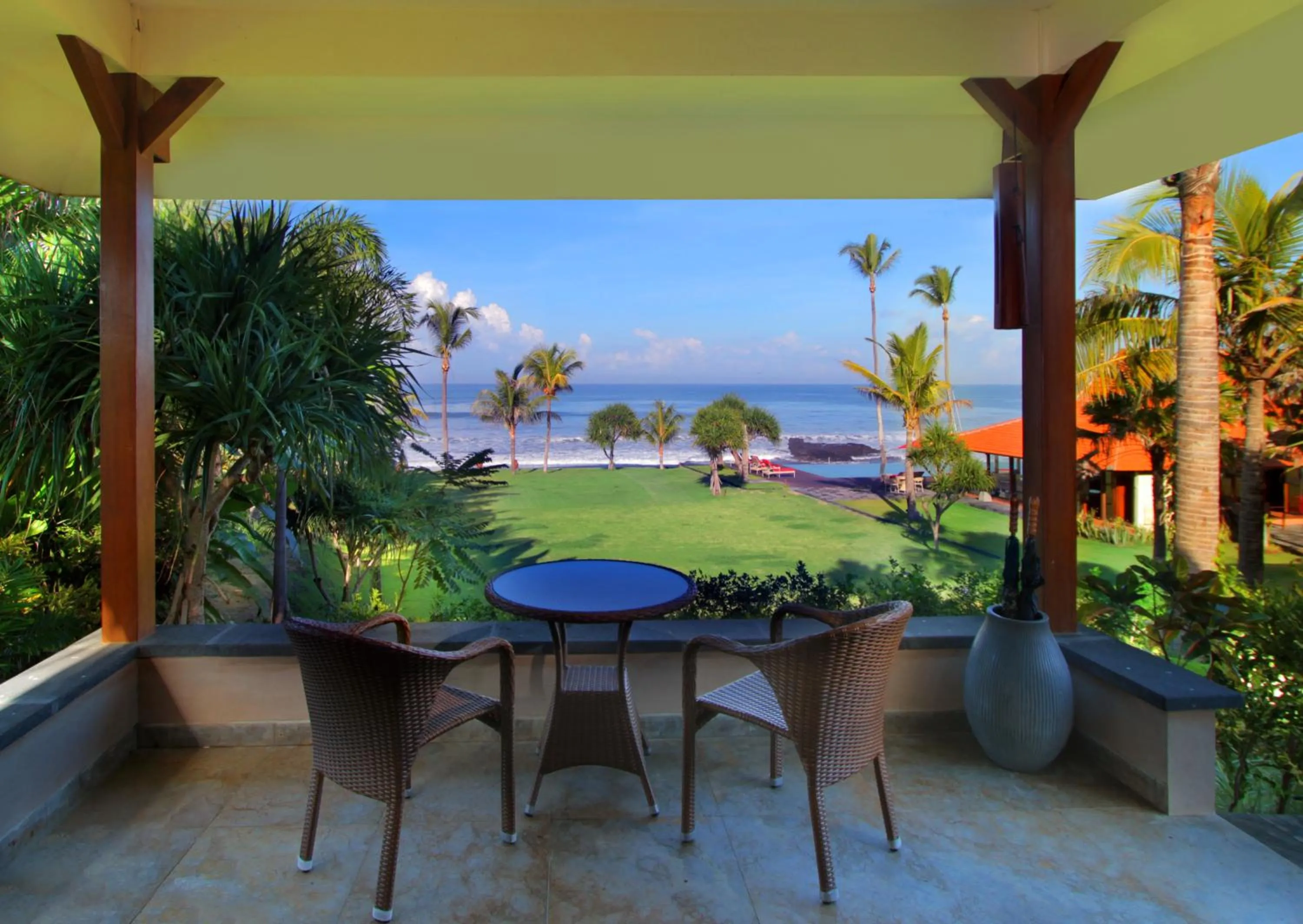 Day in Amarta Beach Retreat by Nakula