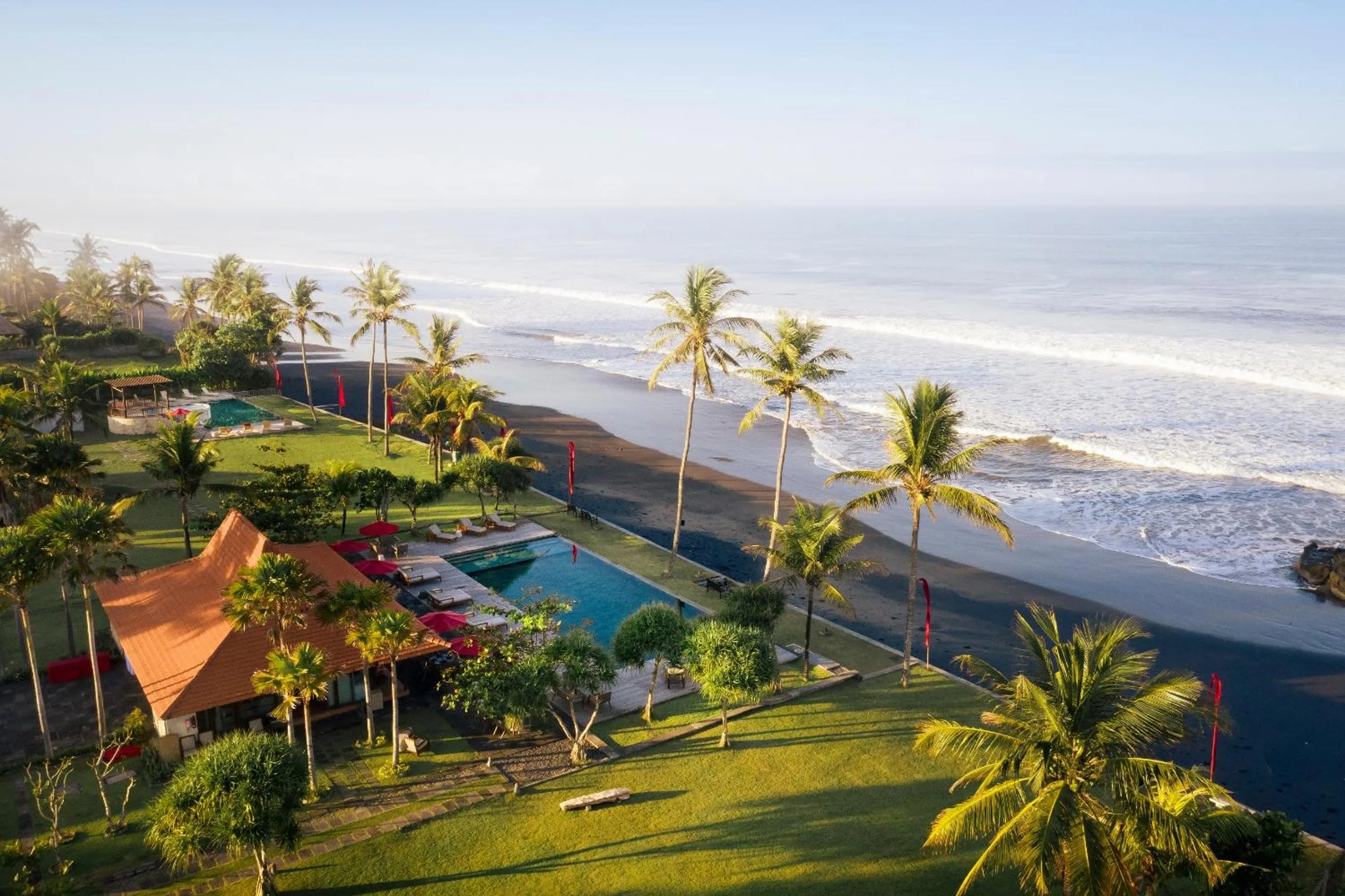 Property building in Amarta Beach Retreat by Nakula