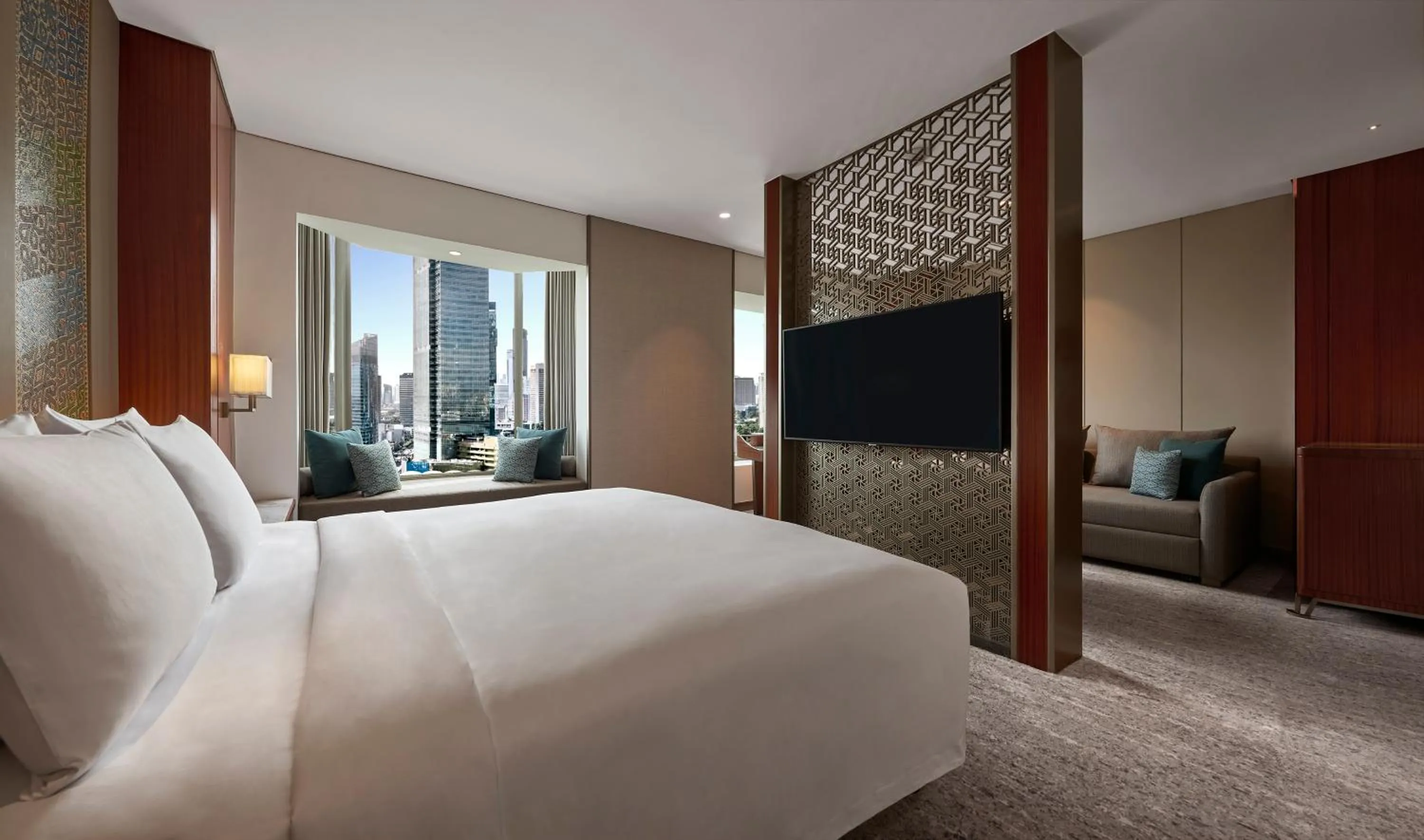 Bed in Grand Hyatt Jakarta