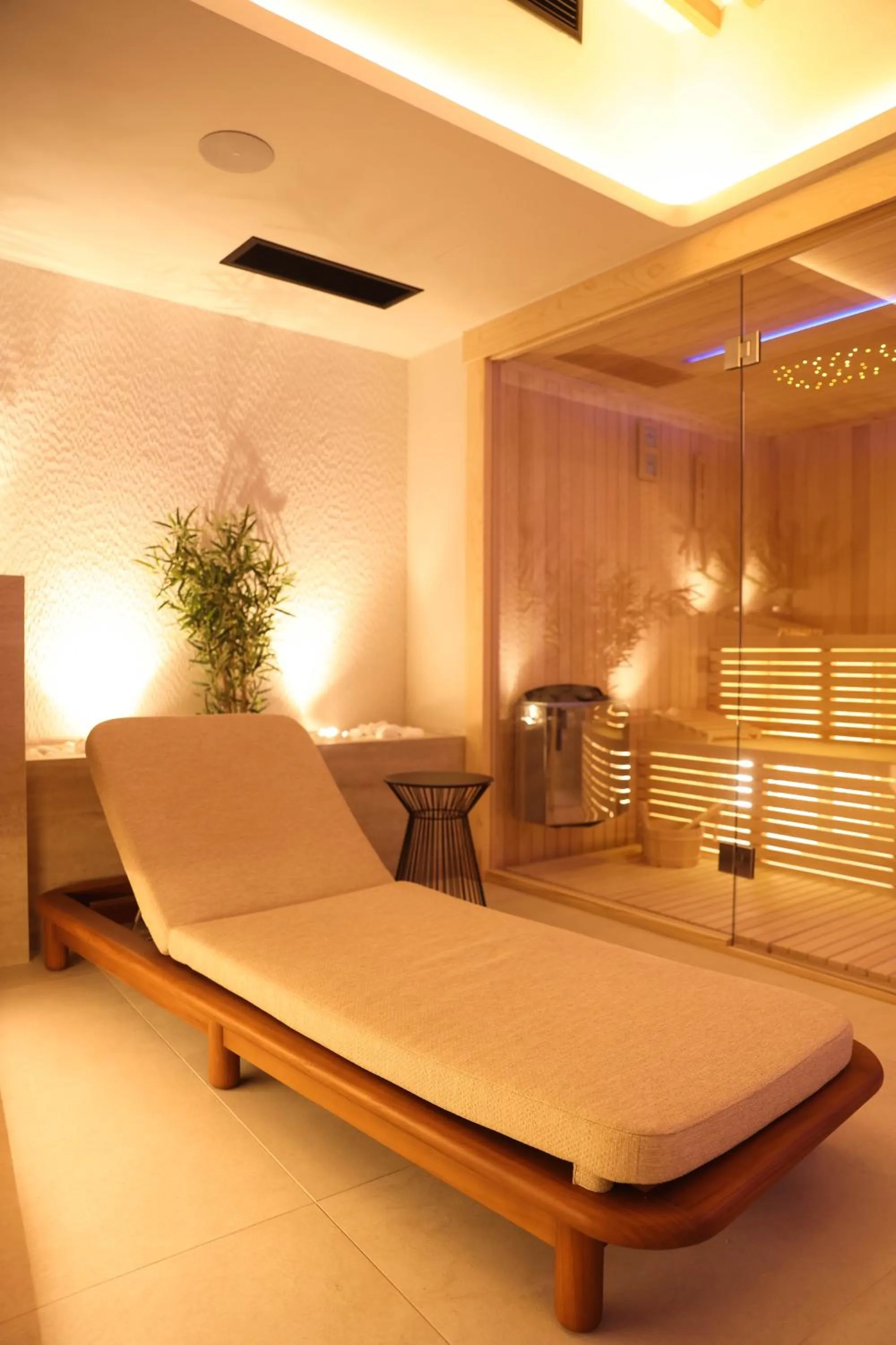 Spa and wellness centre/facilities in Garni Hotel Galeria