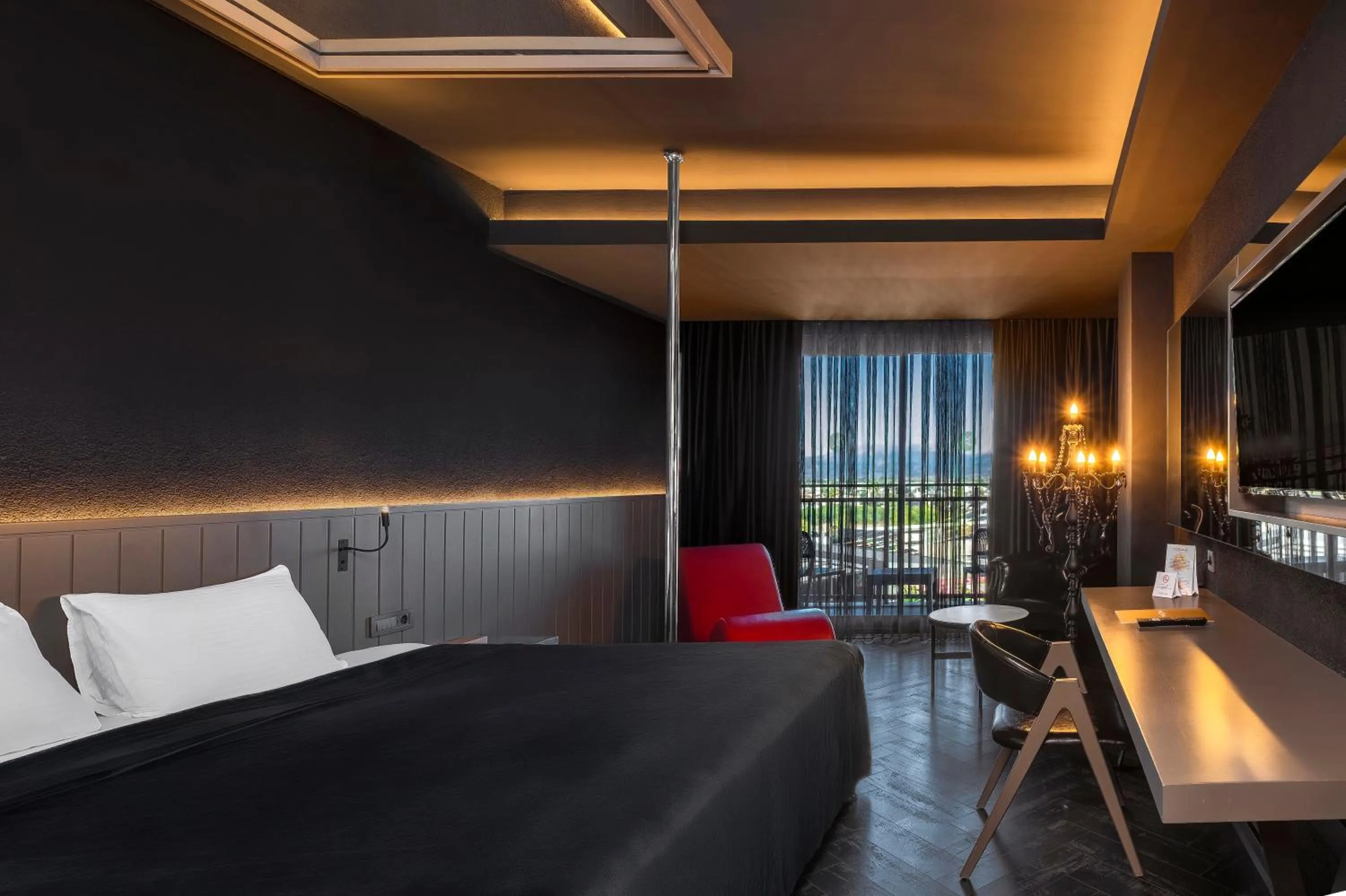 Photo of the whole room, Bed in The X Belek