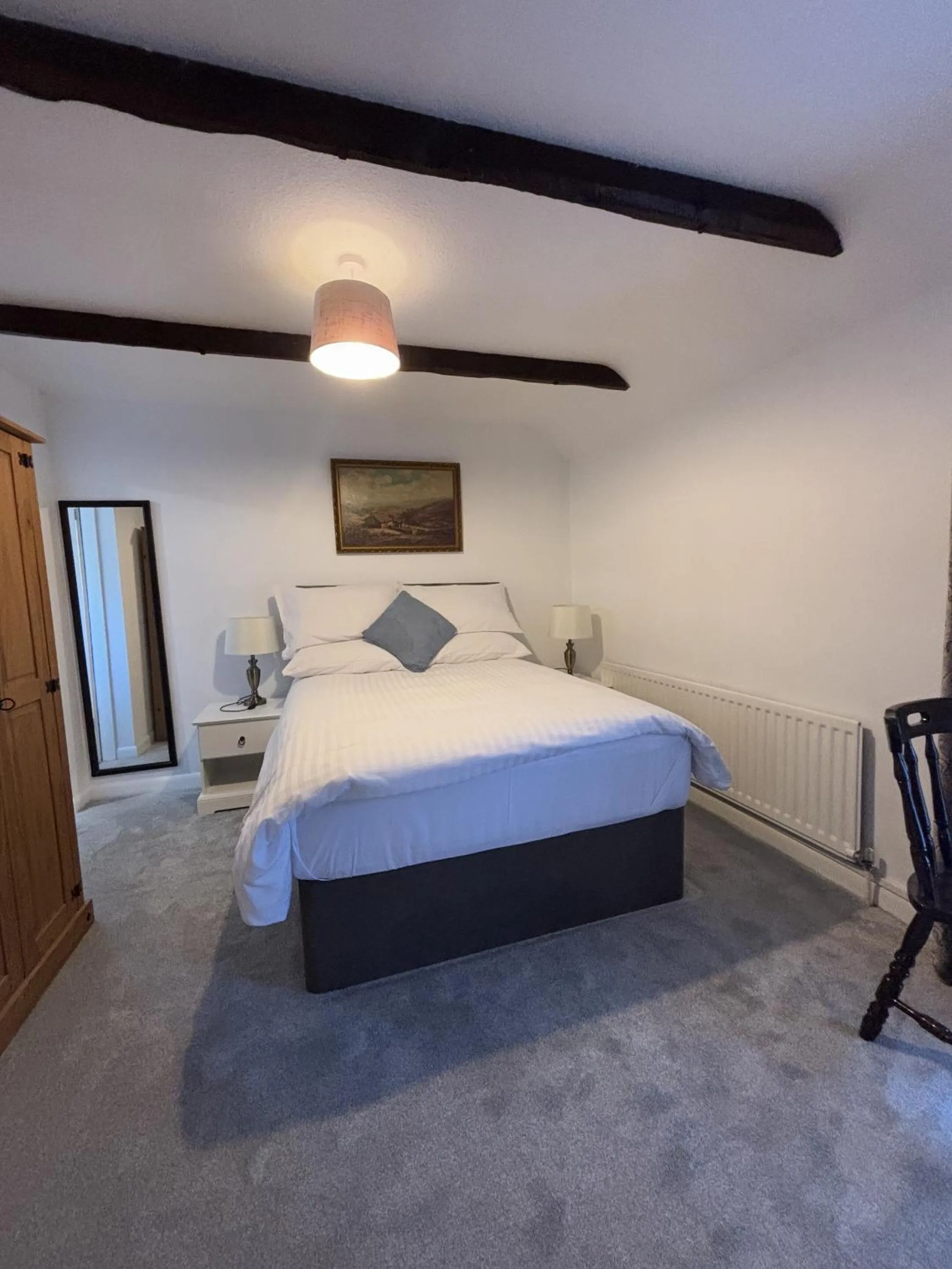 Bedroom, Bed in Yak & Yeti