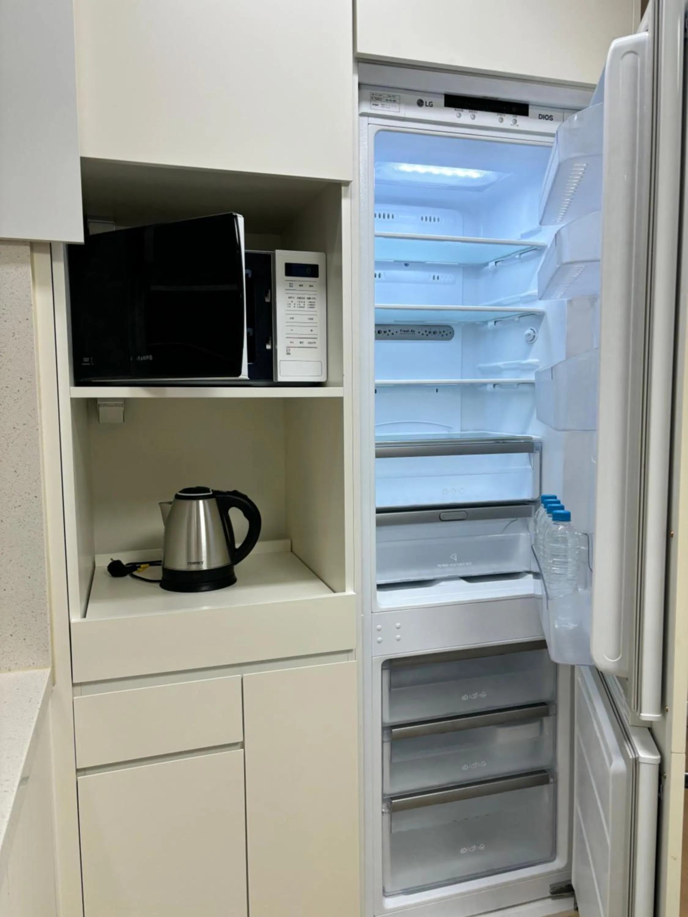 Kitchen or kitchenette in The Hide City