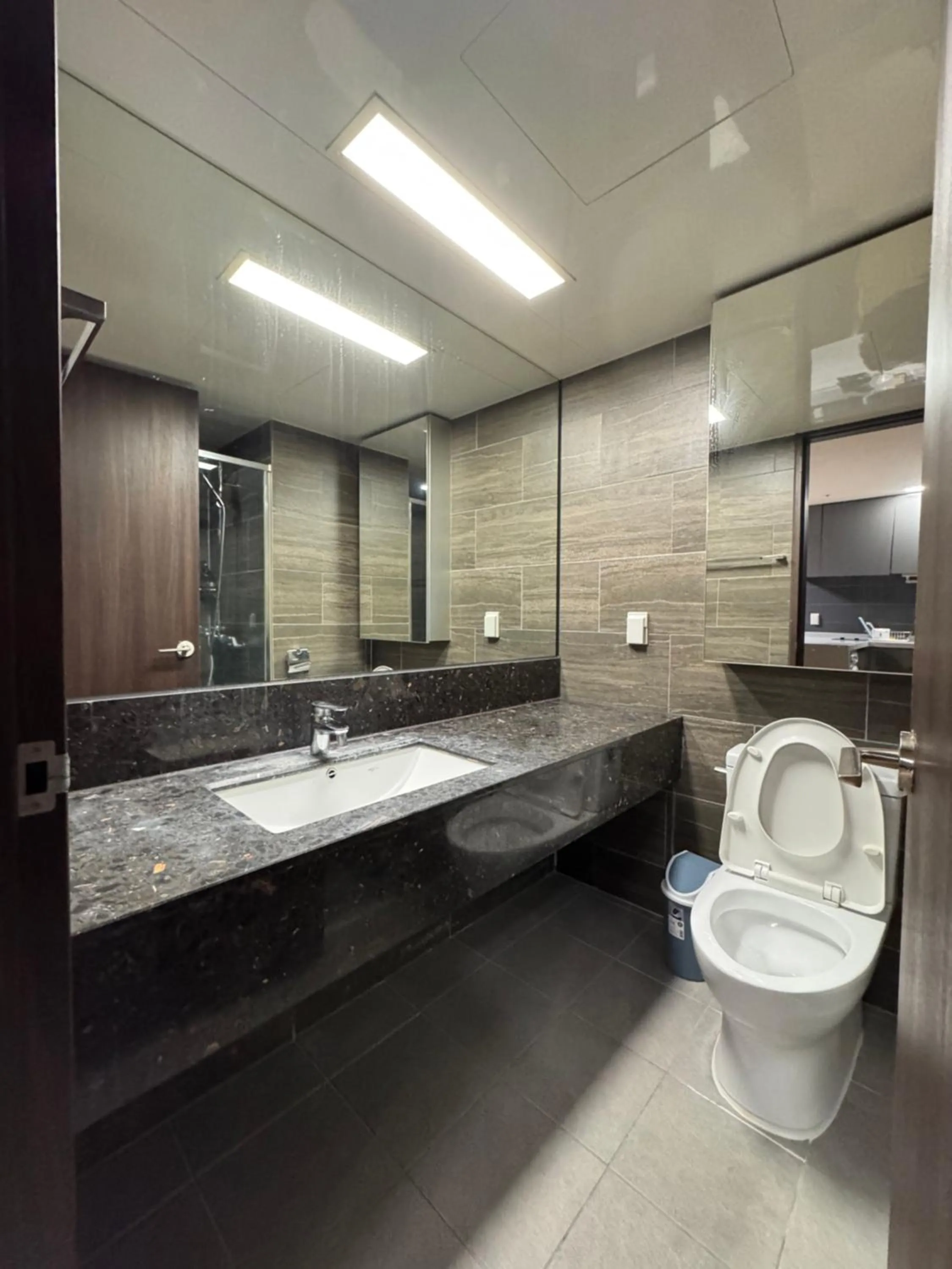 Shower in The Hide City