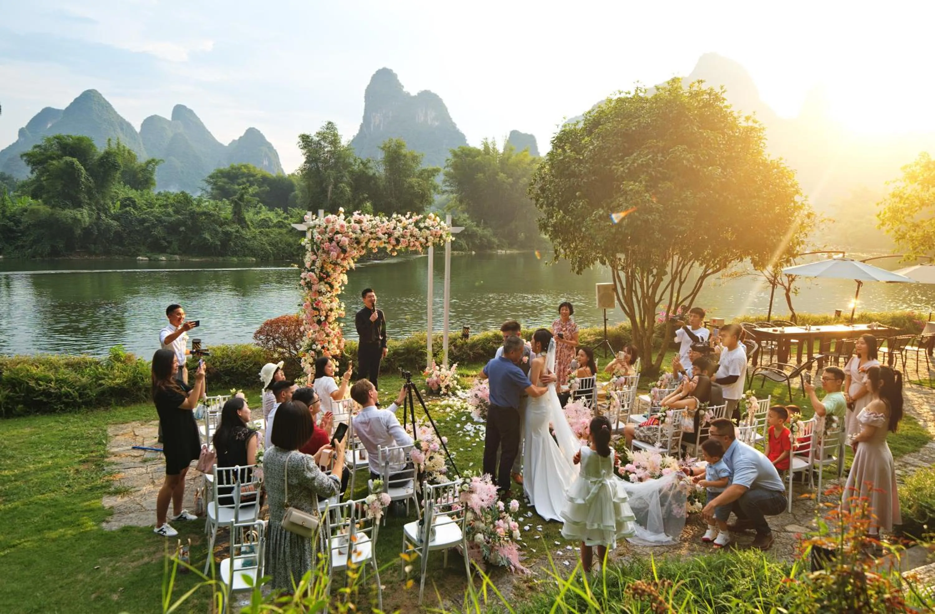 wedding in Yangshuo Mountain Retreat