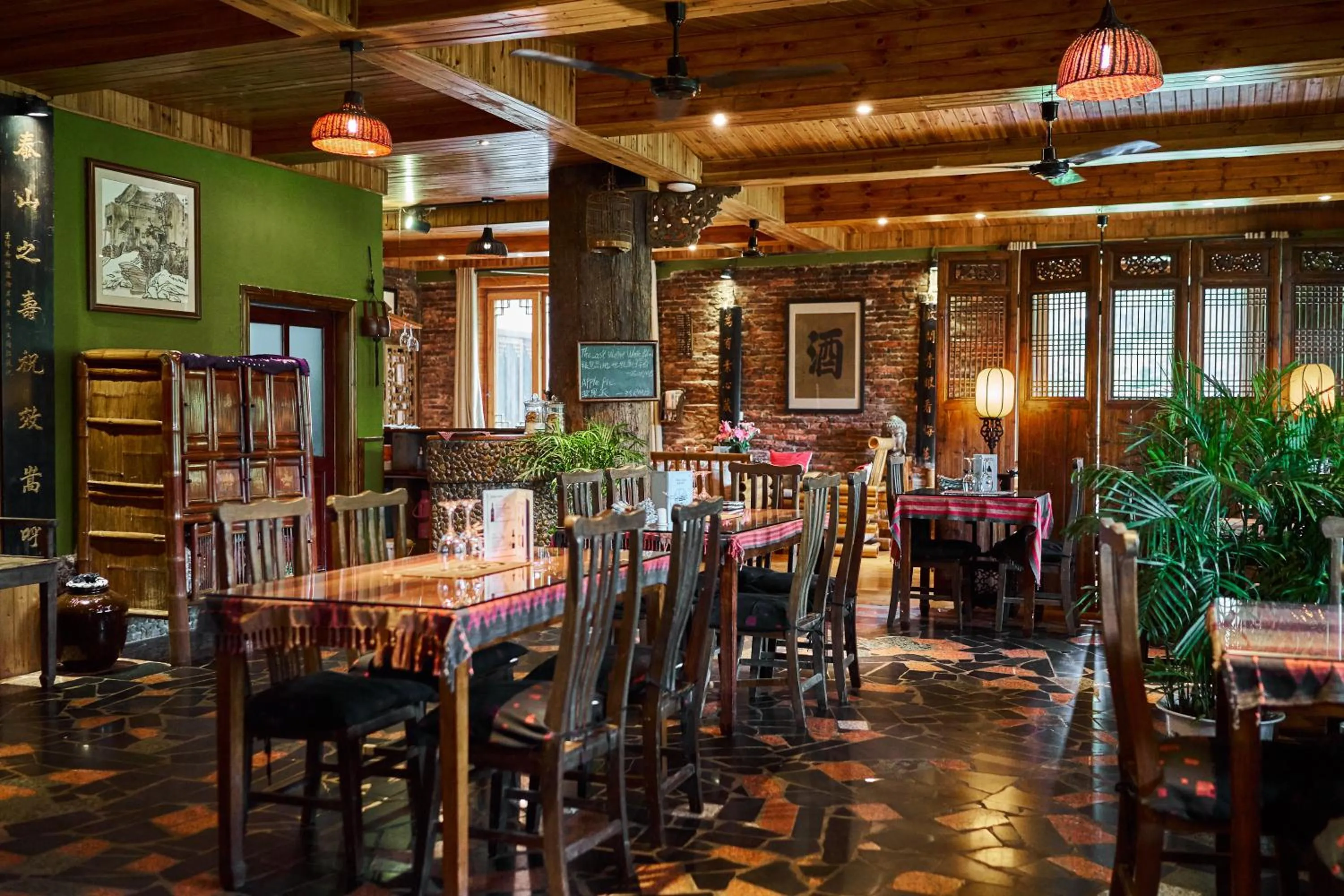 Restaurant/places to eat in Yangshuo Mountain Retreat