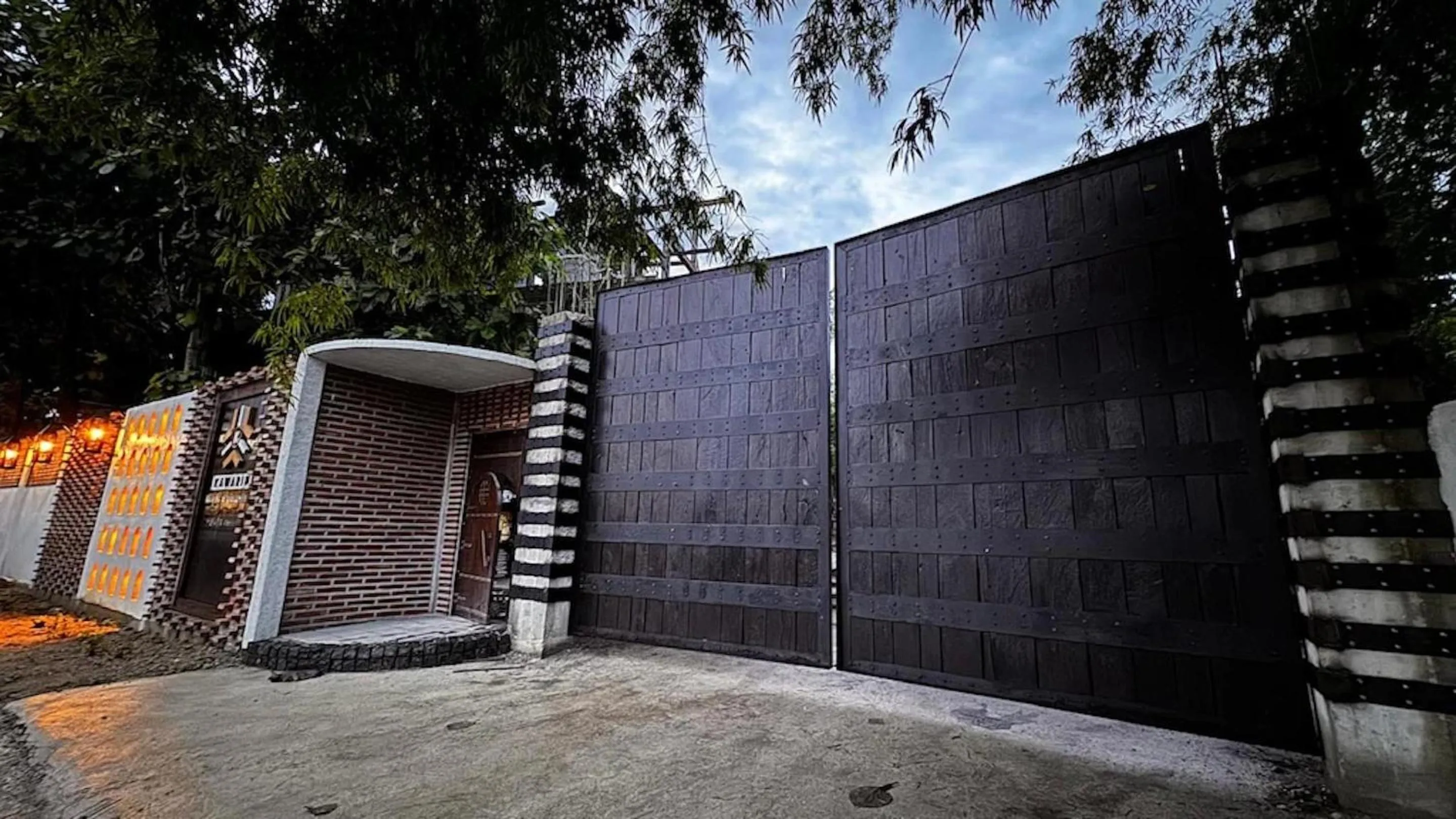 Property building in Kawarin River Exclusive Hotel & Resort