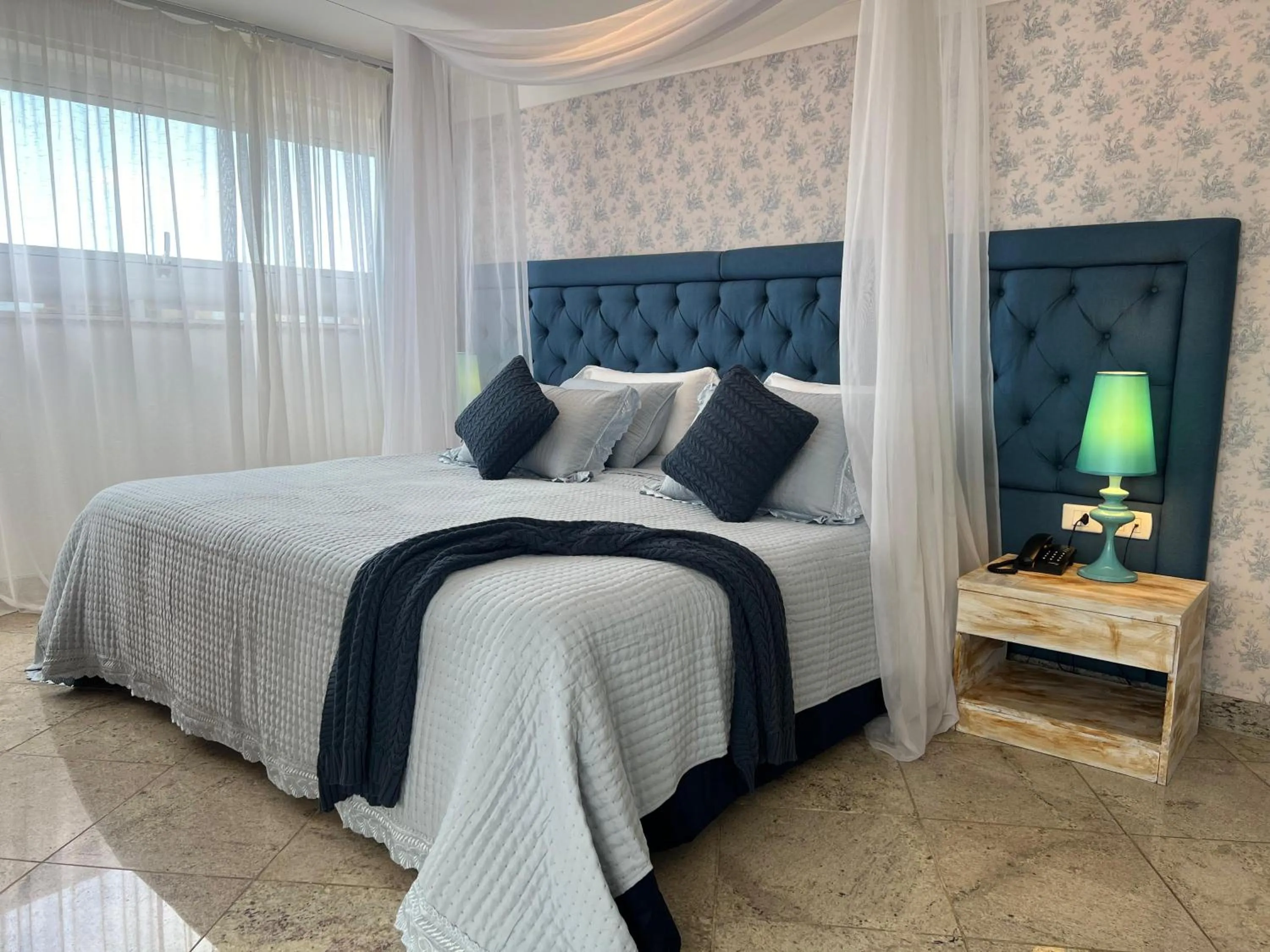 Bedroom, Bed in Royal Urban Macaé Hotel