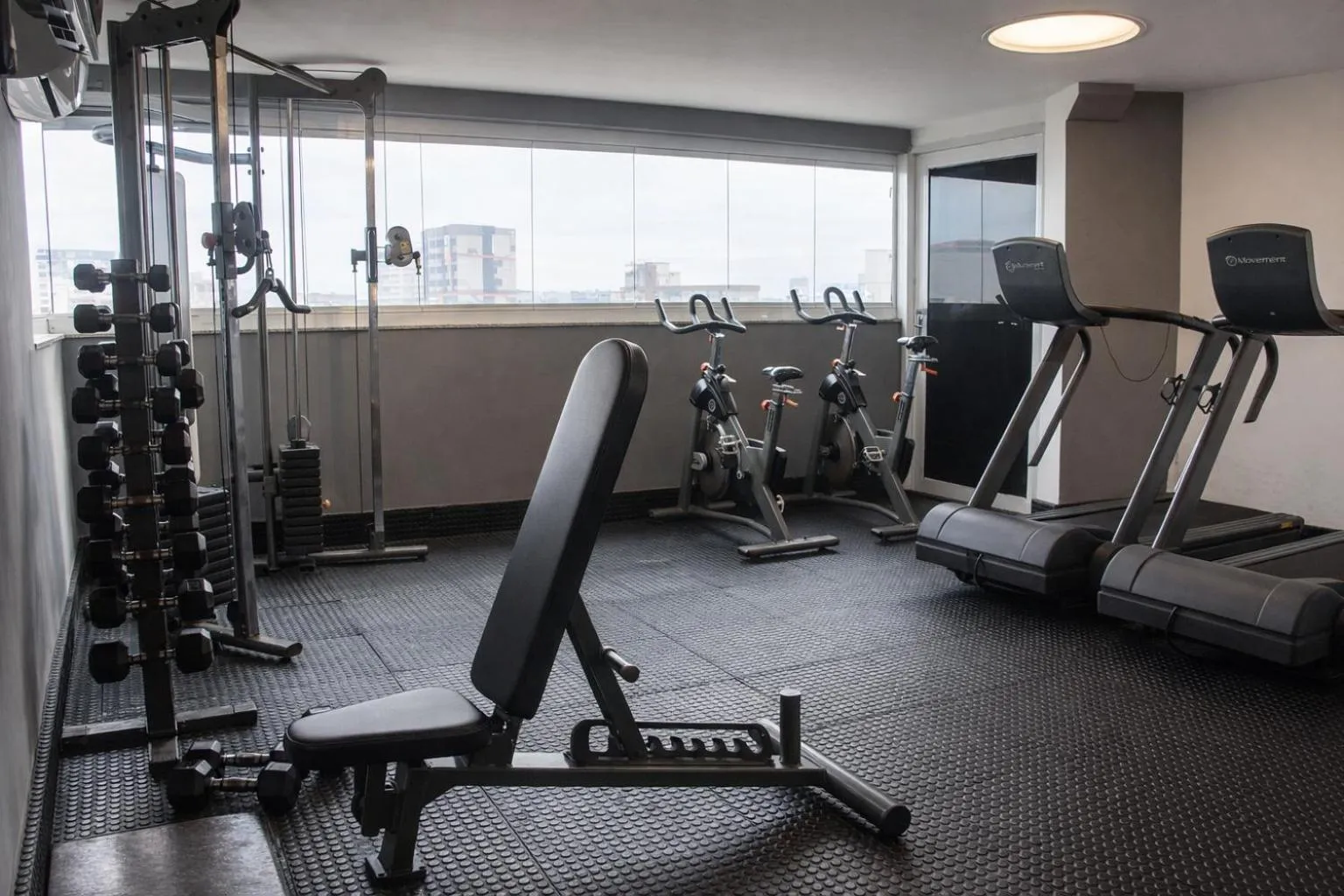 Fitness centre/facilities in Royal Urban Macaé Hotel