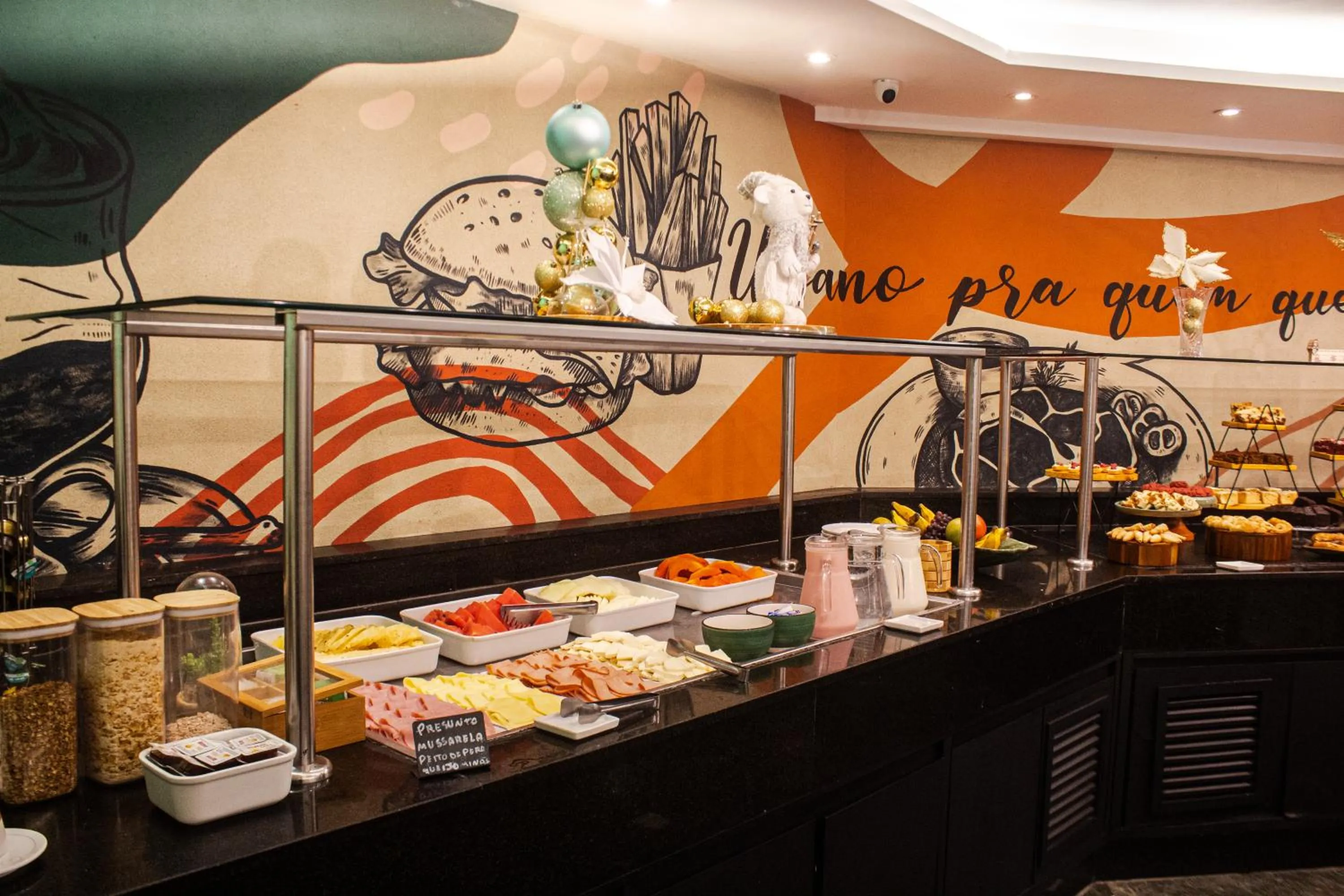 Royal Urban Macaé Hotel