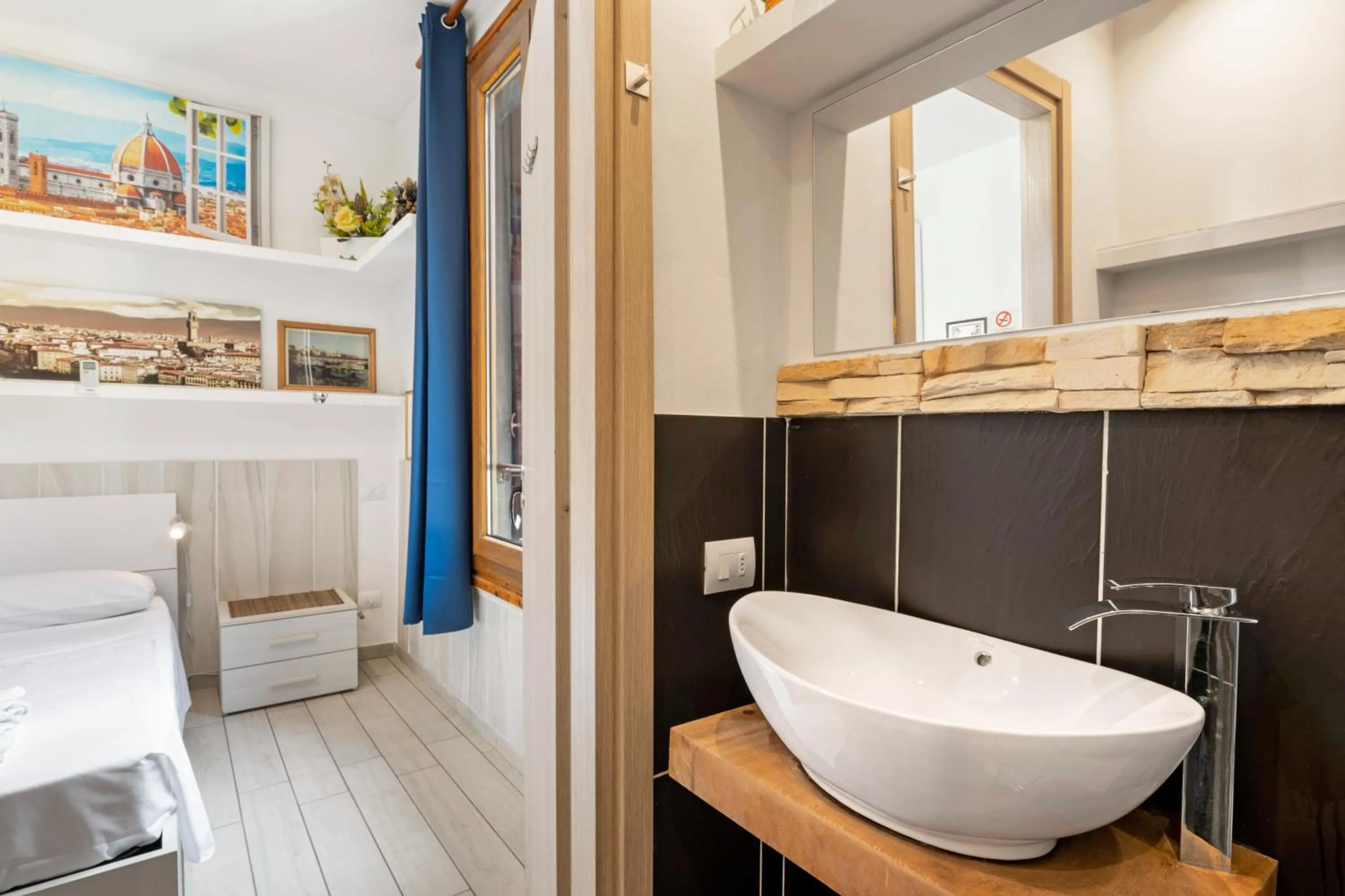 Bathroom in Guest House Biffi Simone