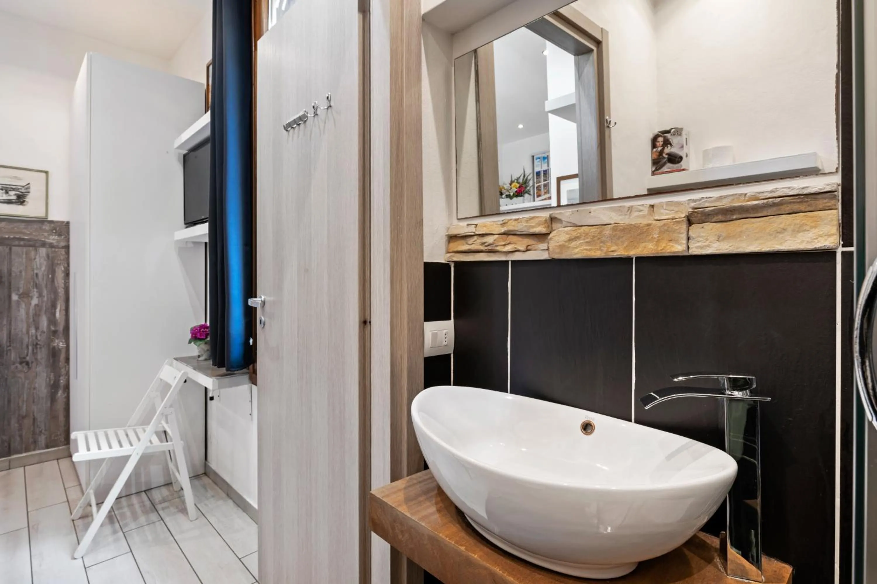 Bathroom in Guest House Biffi Simone