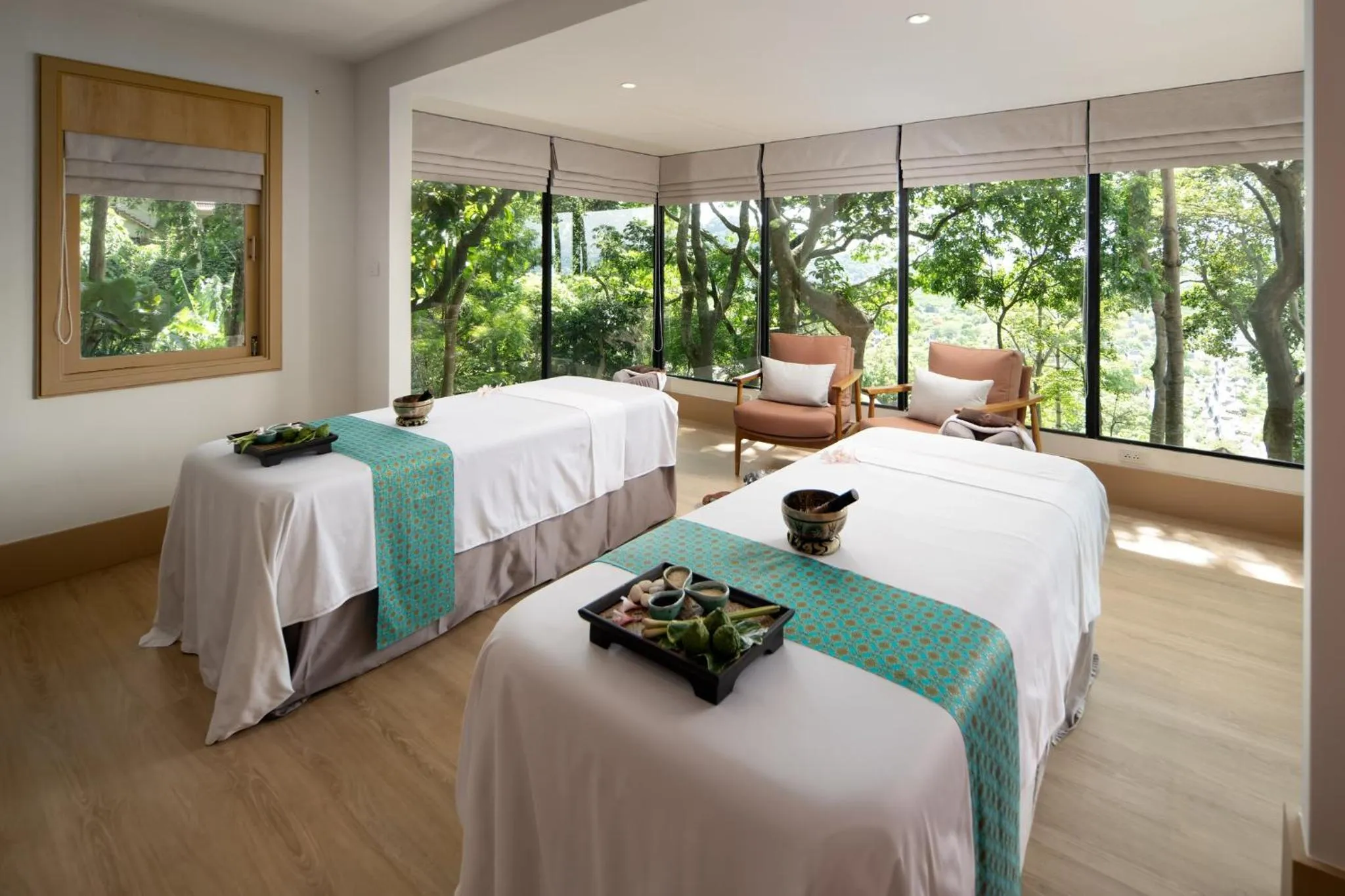 Spa and wellness centre/facilities, Bed in Centara Villas Phi Phi Island