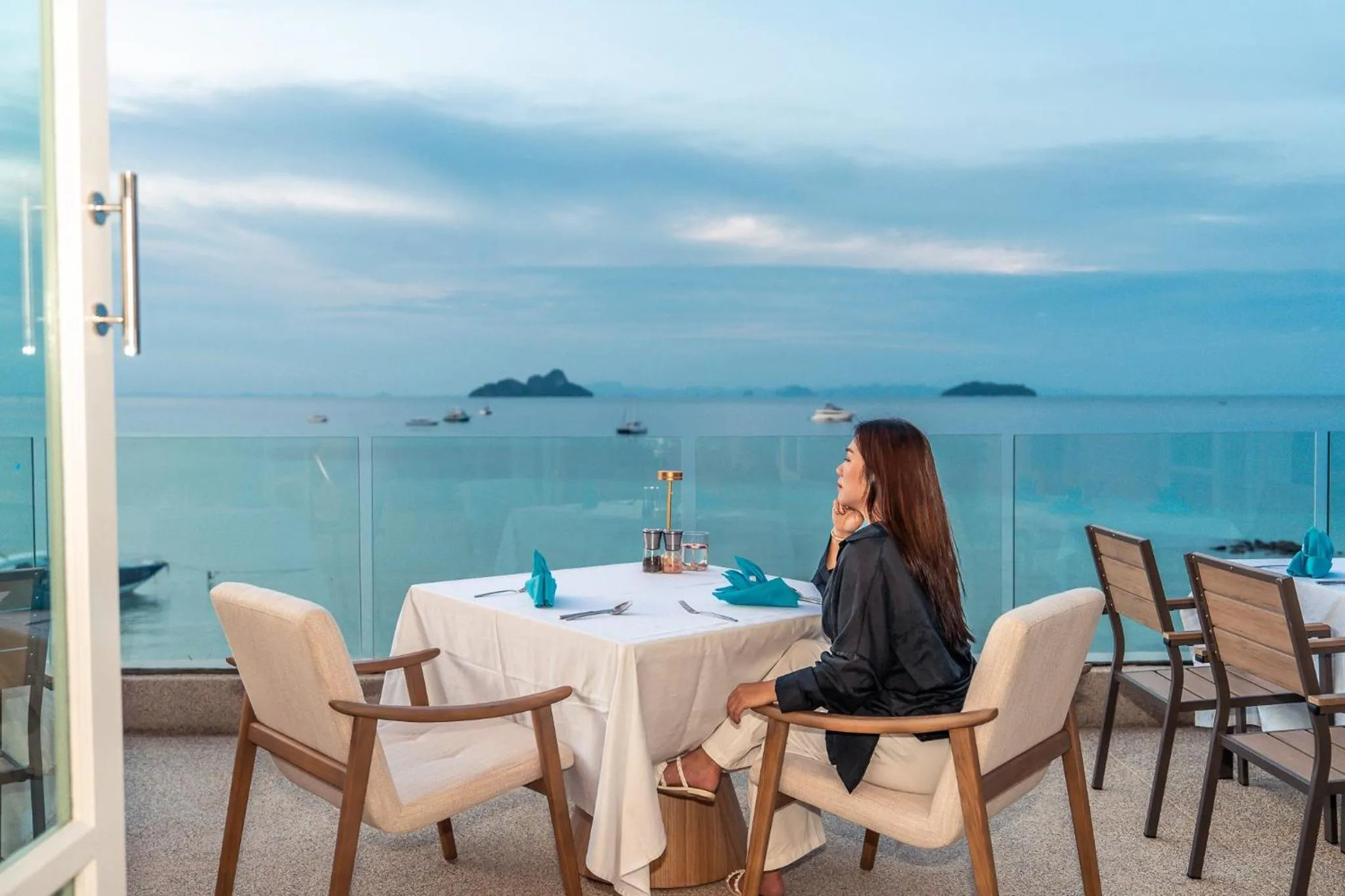Restaurant/places to eat in Centara Villas Phi Phi Island