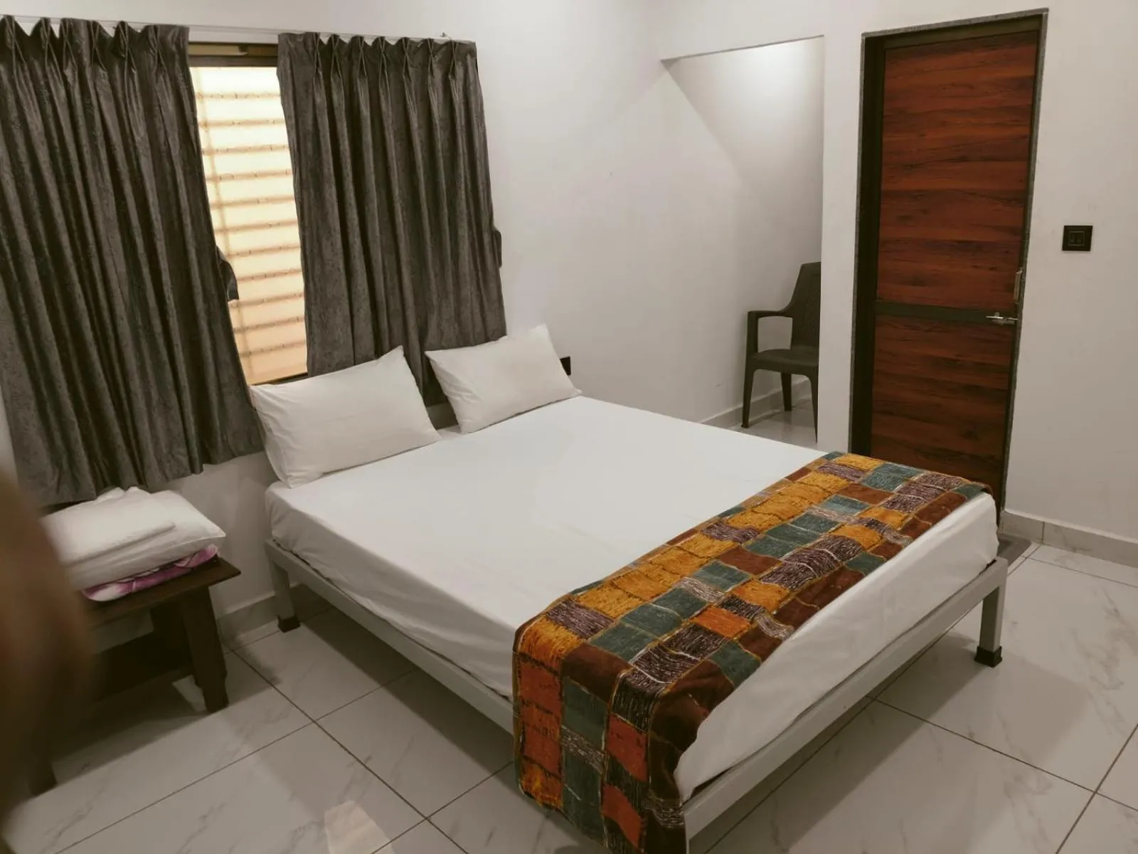 Bed in Gurukrupa Yatri Niwas