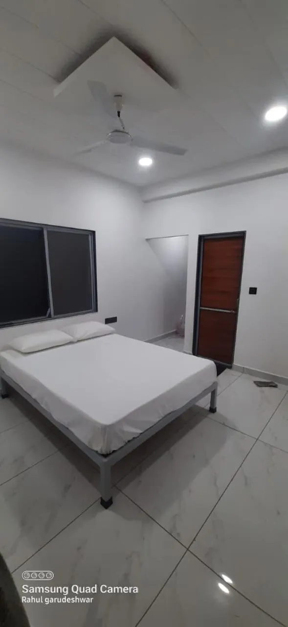 Bed in Gurukrupa Yatri Niwas