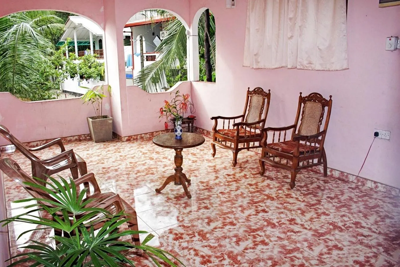 Day in Hansa Villa