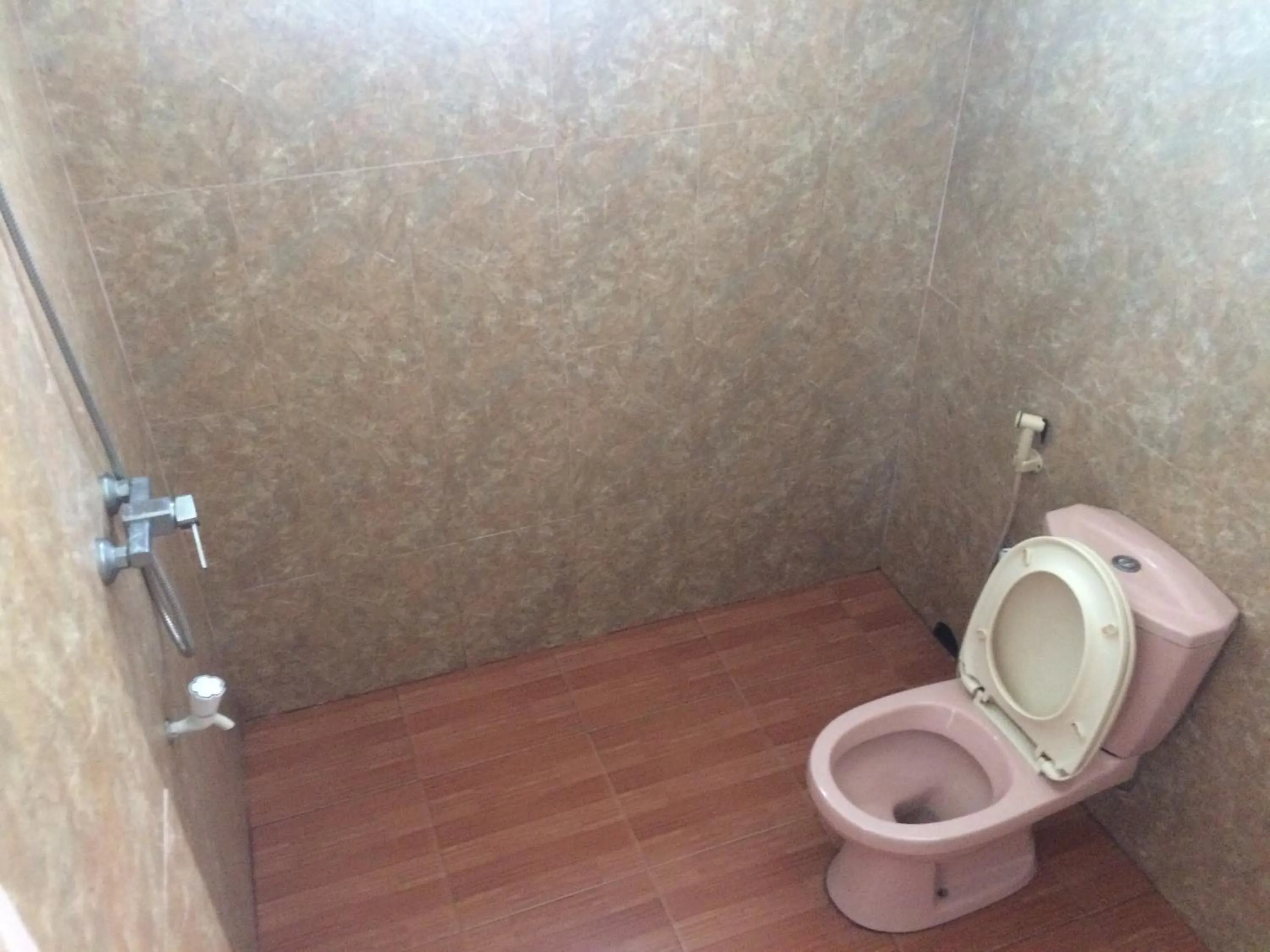 Toilet in Hansa Villa