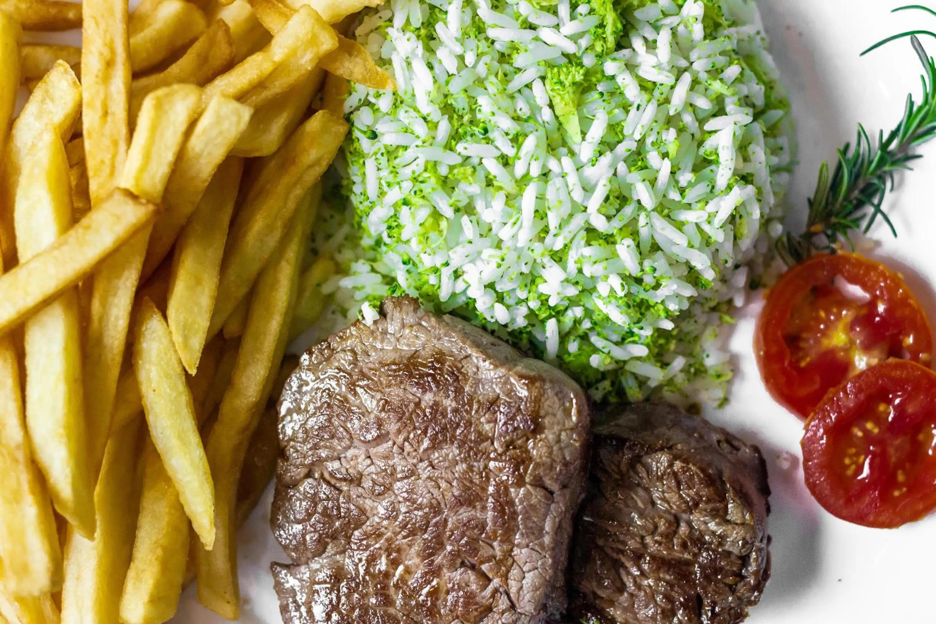 Food and drinks in Ibis Porto Alegre Assis Brasil