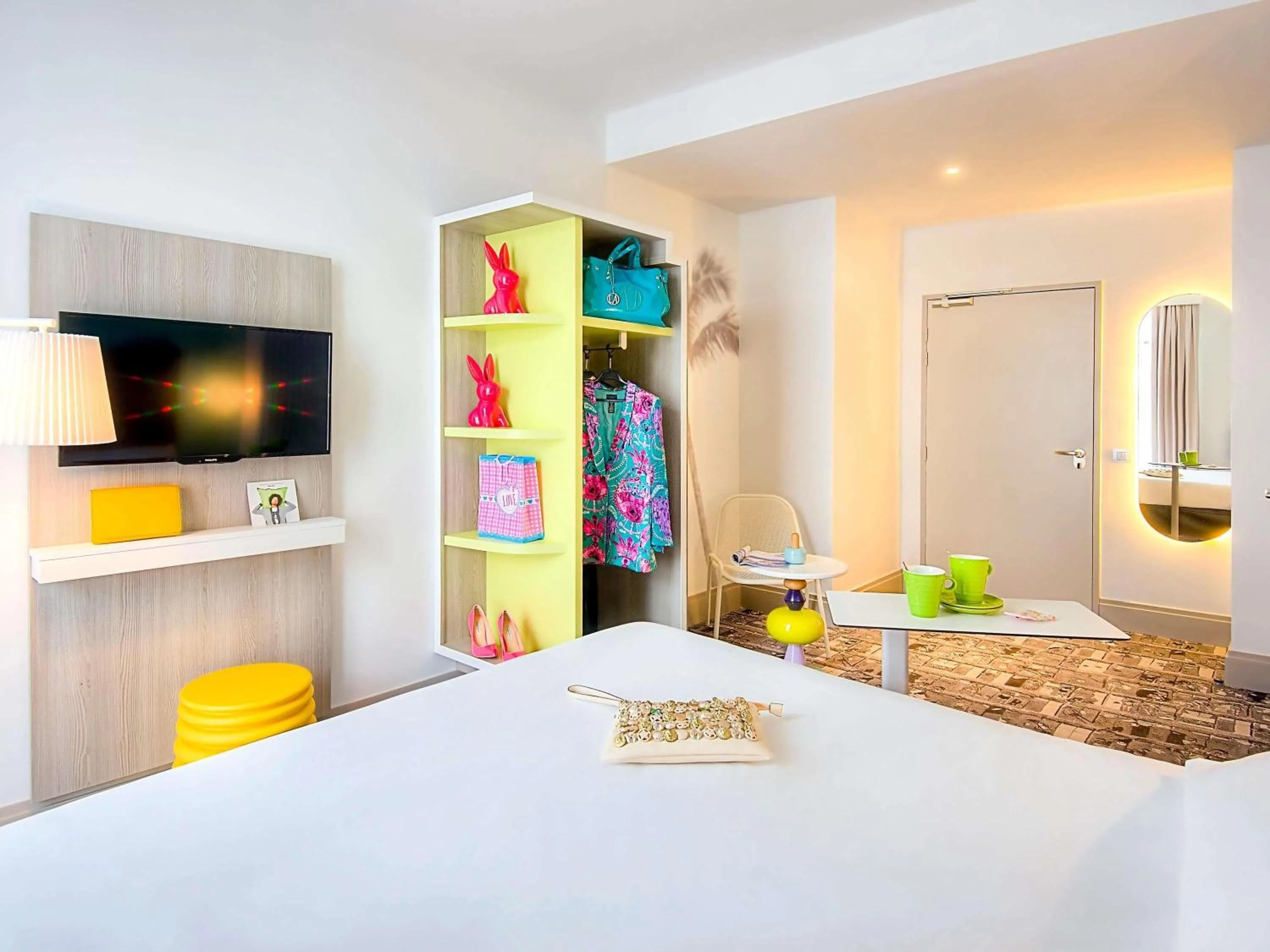 Bedroom, Bed in Ibis Styles Nice Centre Gare