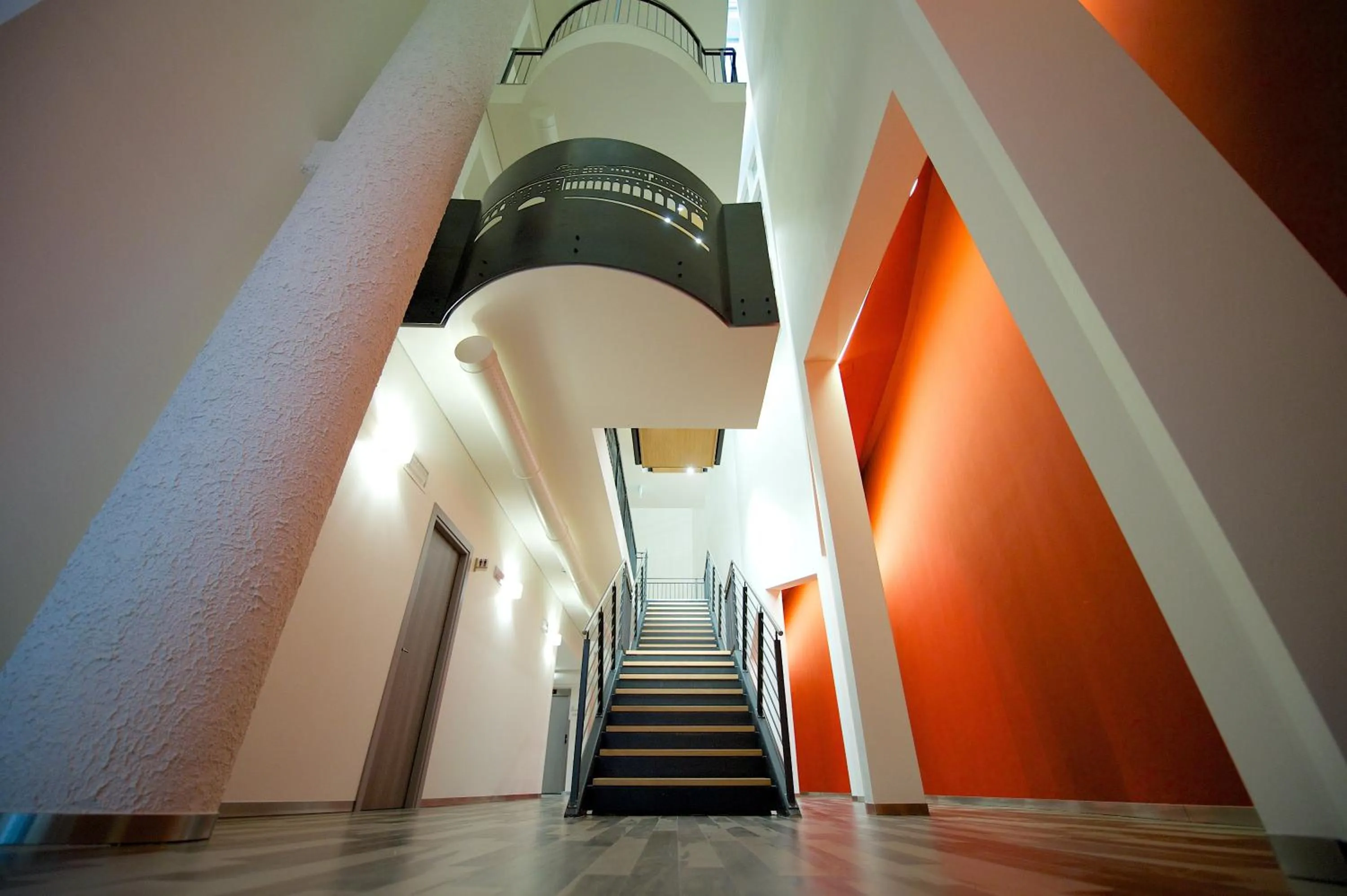 Lobby or reception in Mercure Firenze Centro