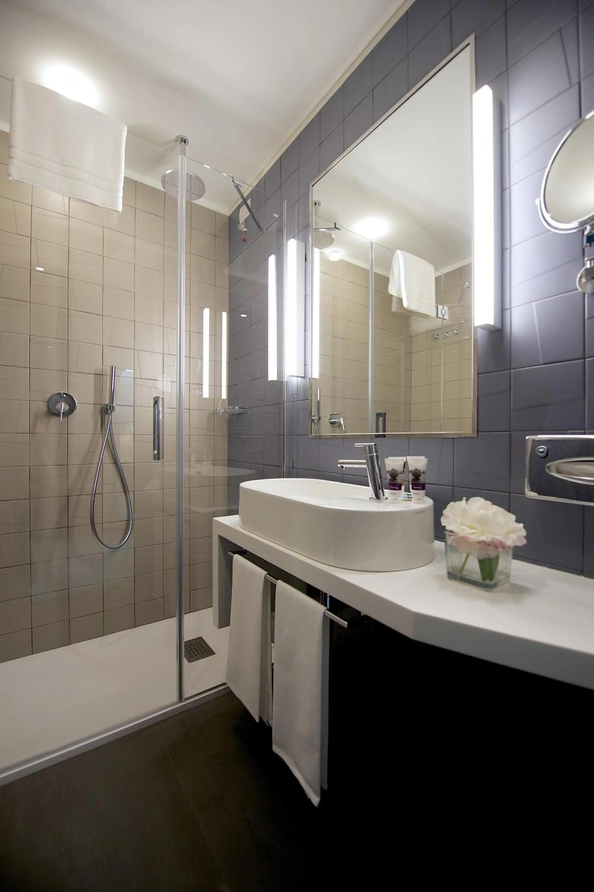 Bathroom in Mercure Firenze Centro