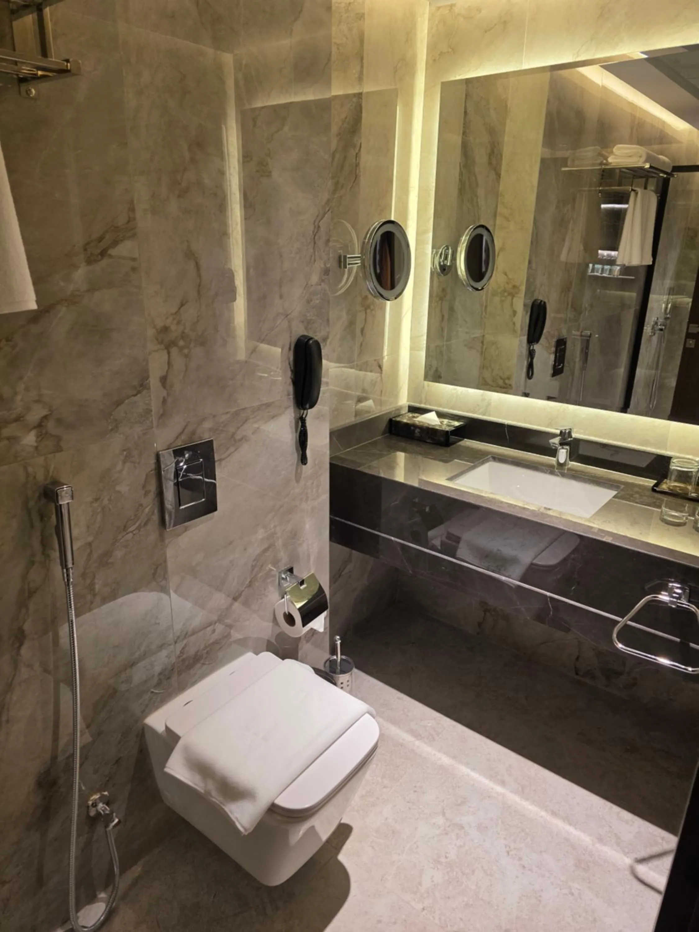 Bathroom in Sedra Global Hotel, Madinah