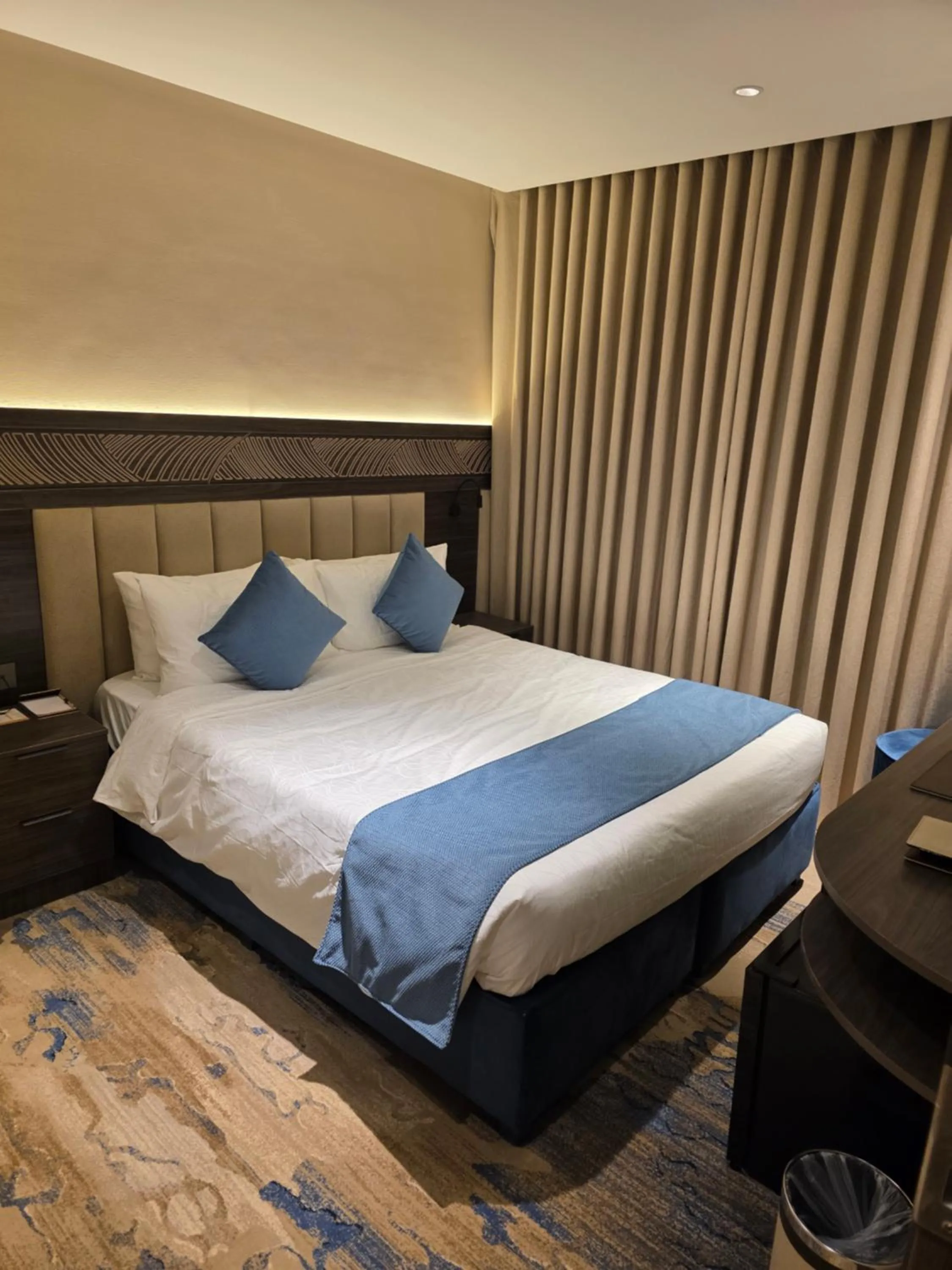 Bedroom, Bed in Sedra Global Hotel, Madinah