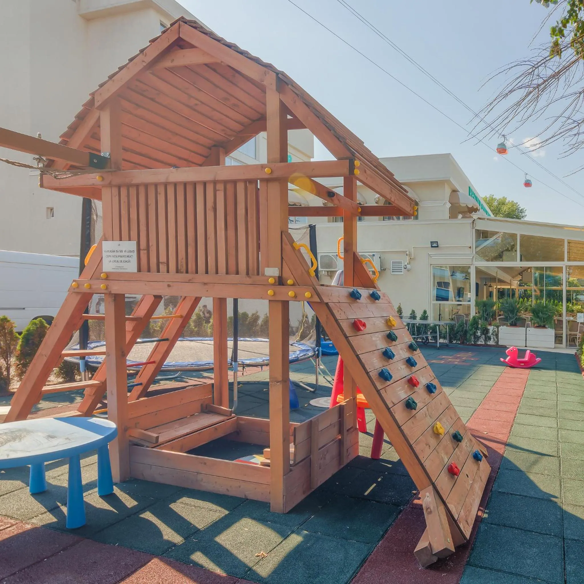 Day in Hotel Sulina International