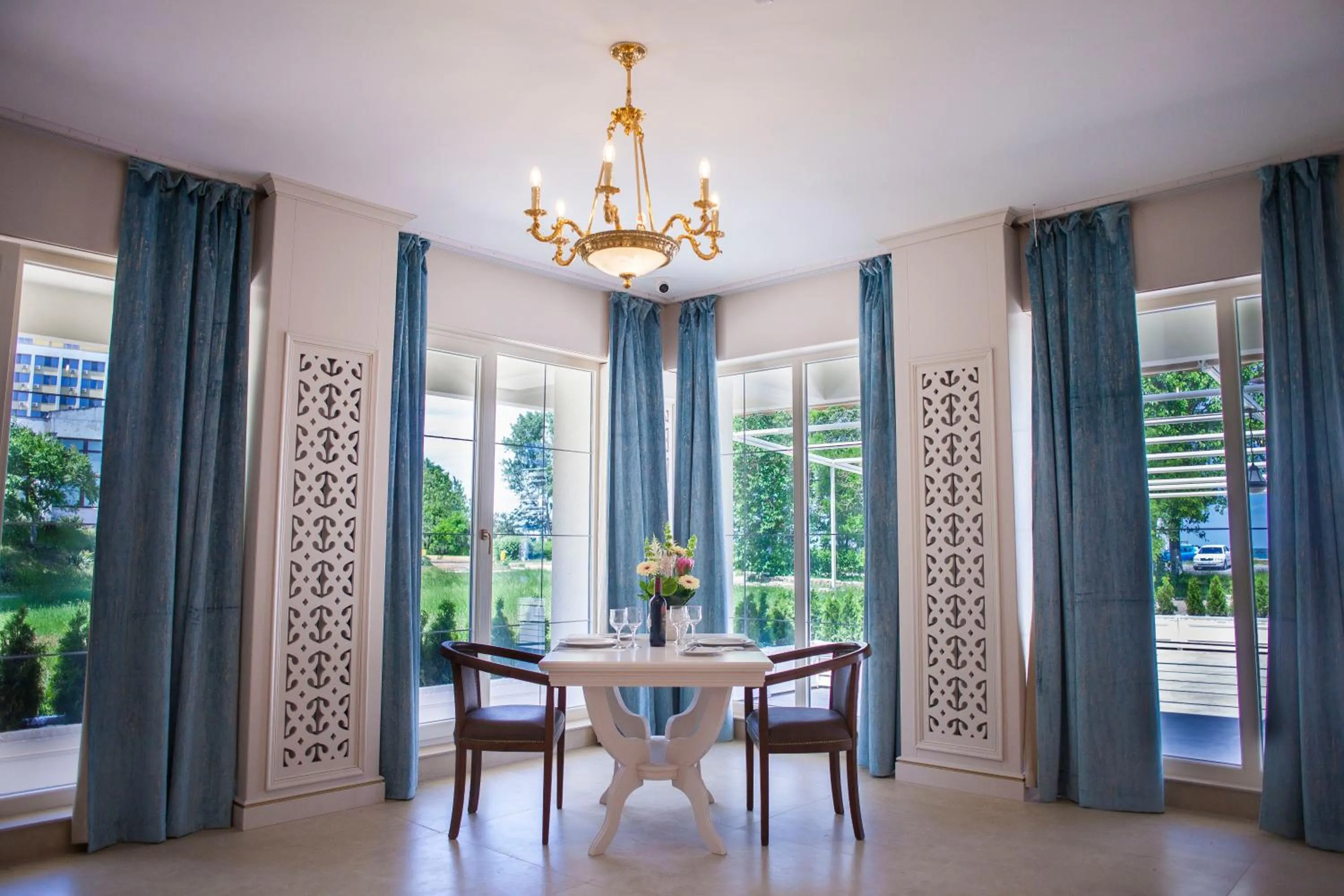 Dining area in Hotel Sulina International