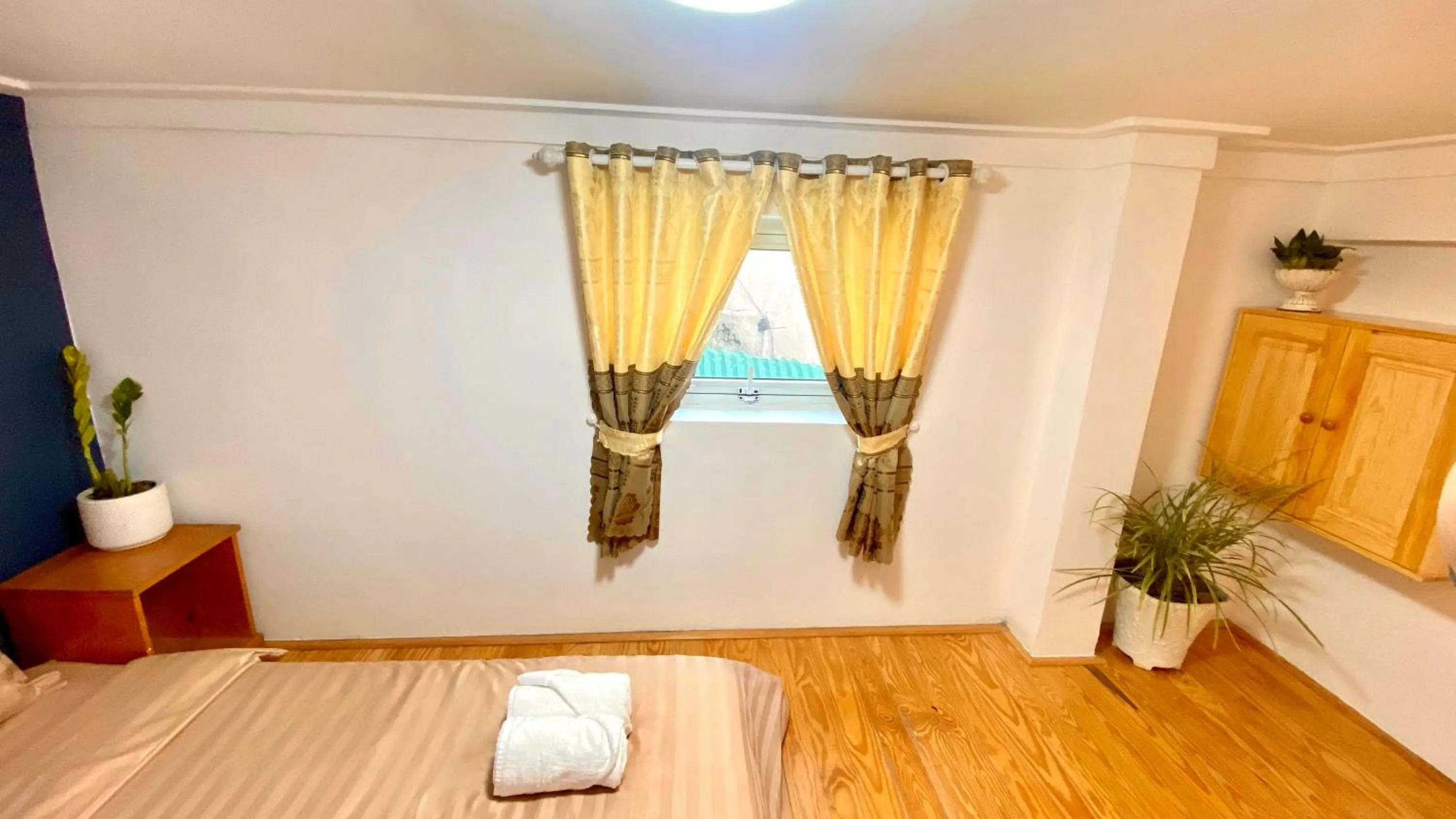 Bed in Lê Mùi Hotel - Apartment