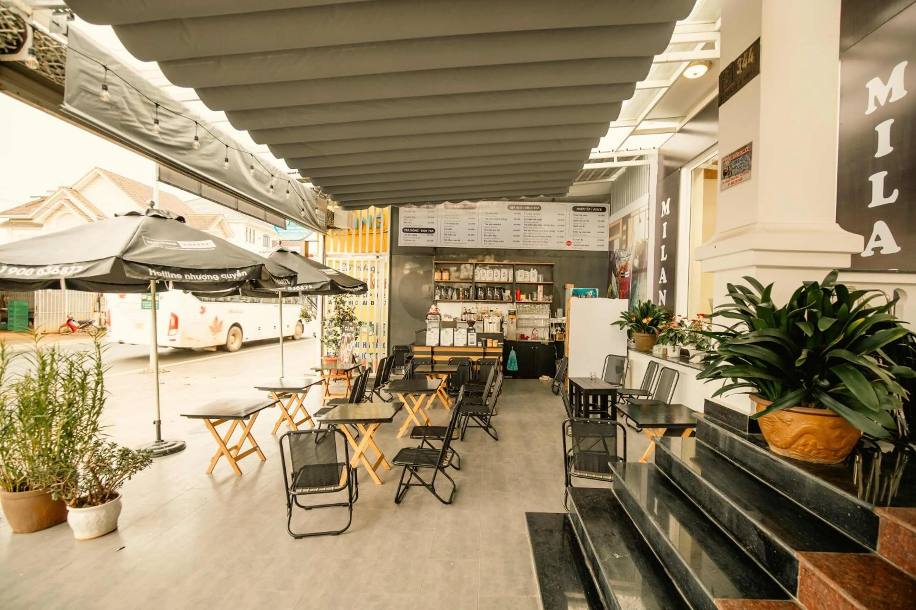 Food and drinks in Lê Mùi Hotel - Apartment