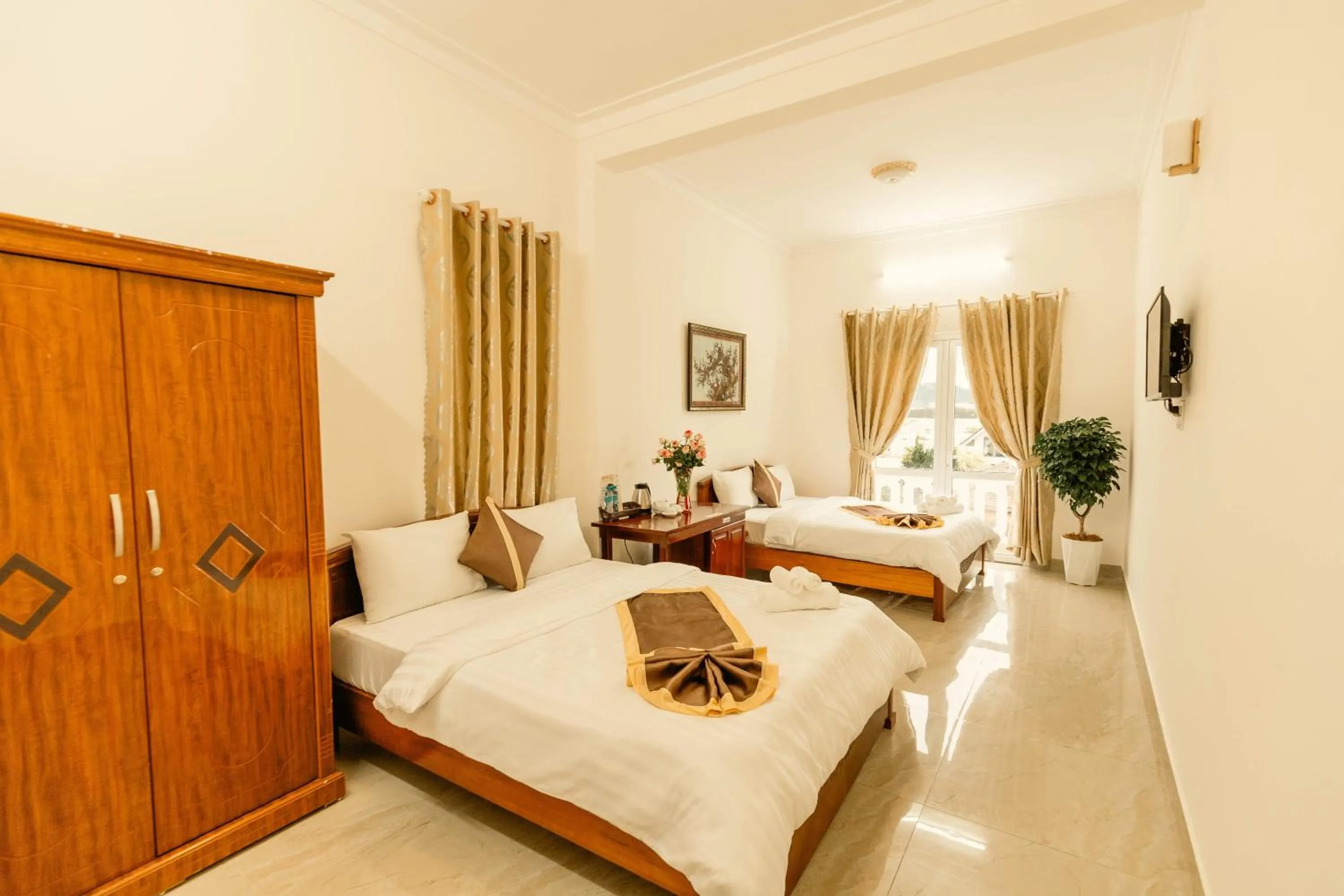 Bed in Lê Mùi Hotel - Apartment