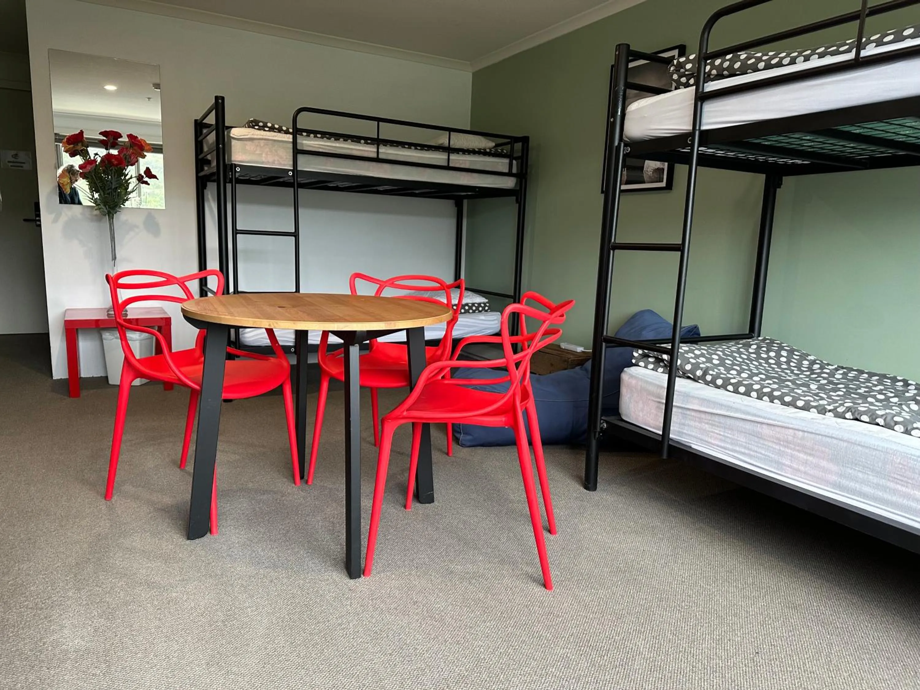 Seating area, Bed in Sow and Piglets Guesthouse