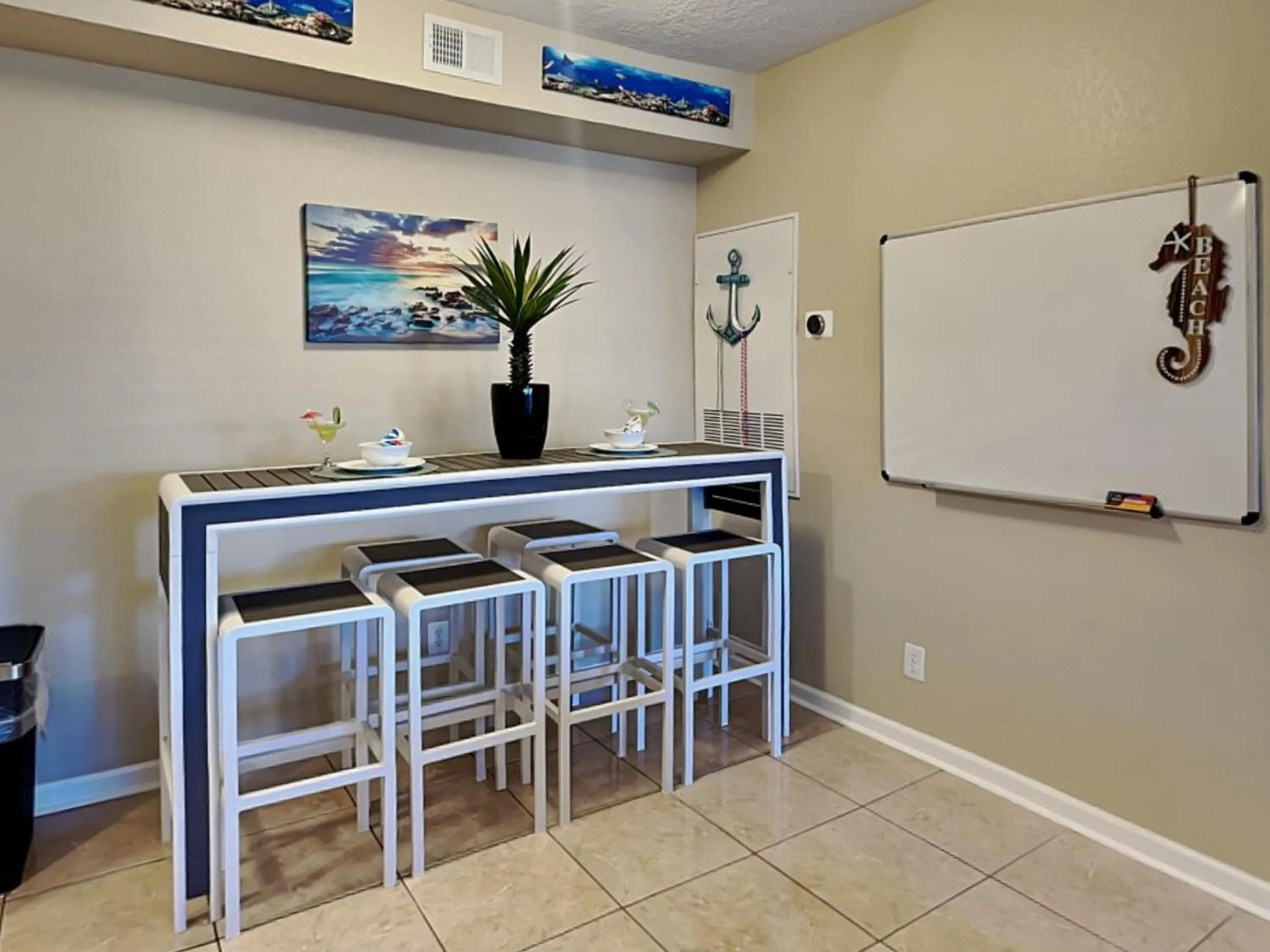 Harbor East Condominiums 414D