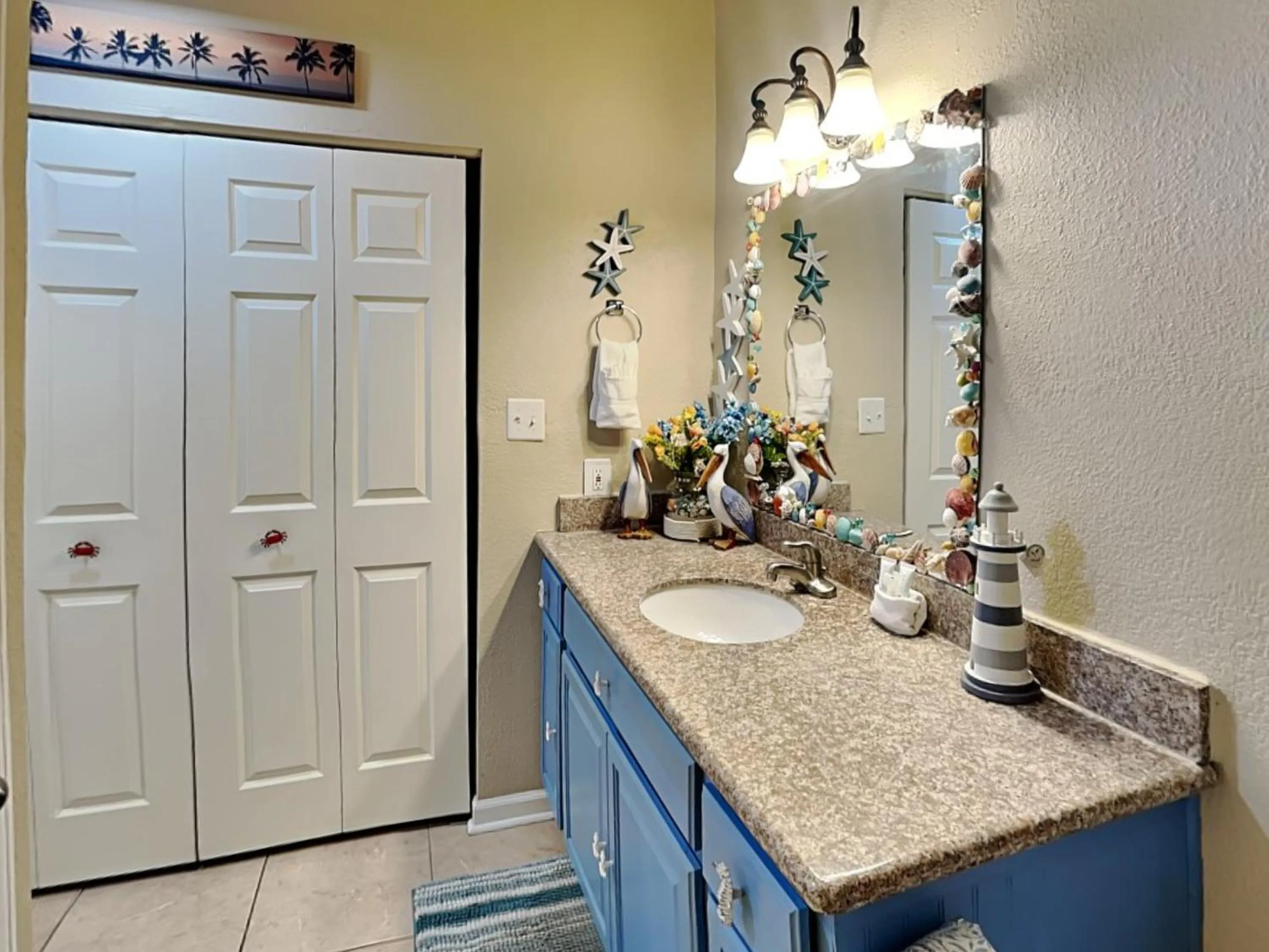 Harbor East Condominiums 414D