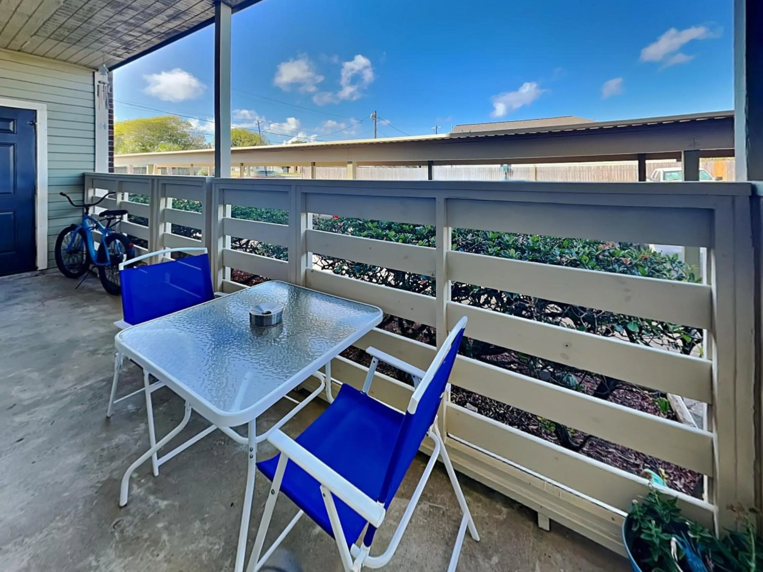 Harbor East Condominiums 414D