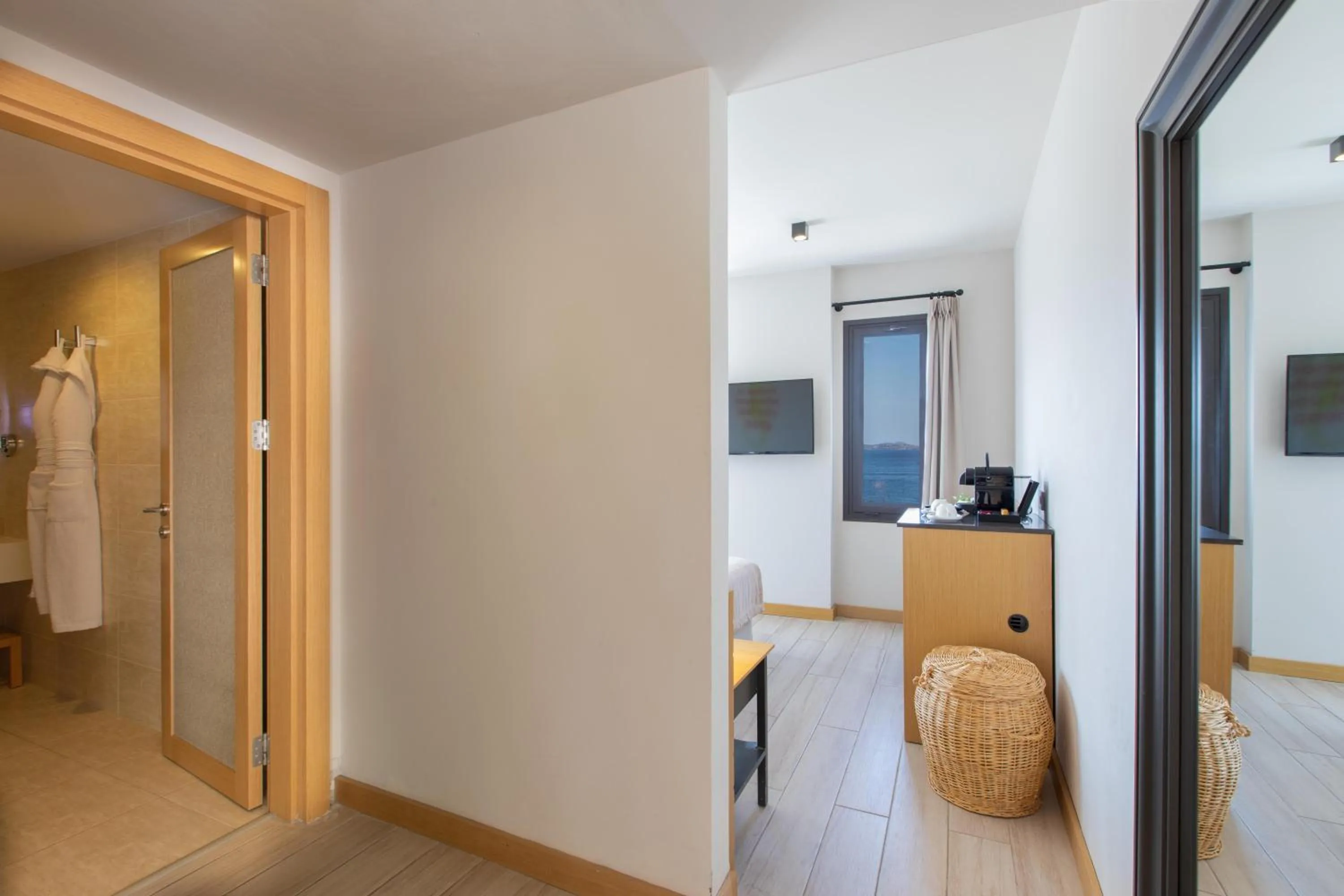 Photo of the whole room in Senses Hotel - Adults Only