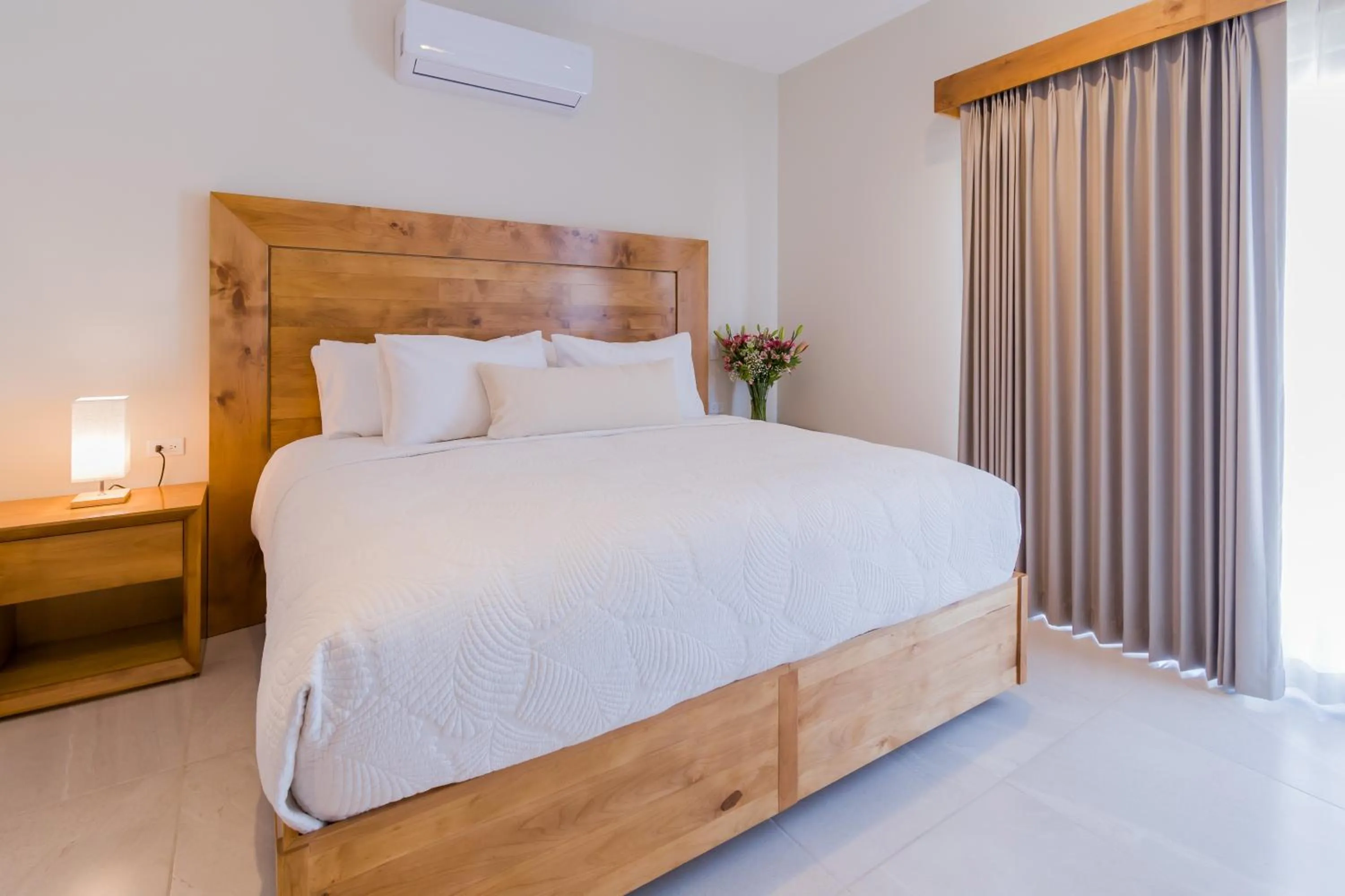 Bedroom, Bed in Josefa Suites